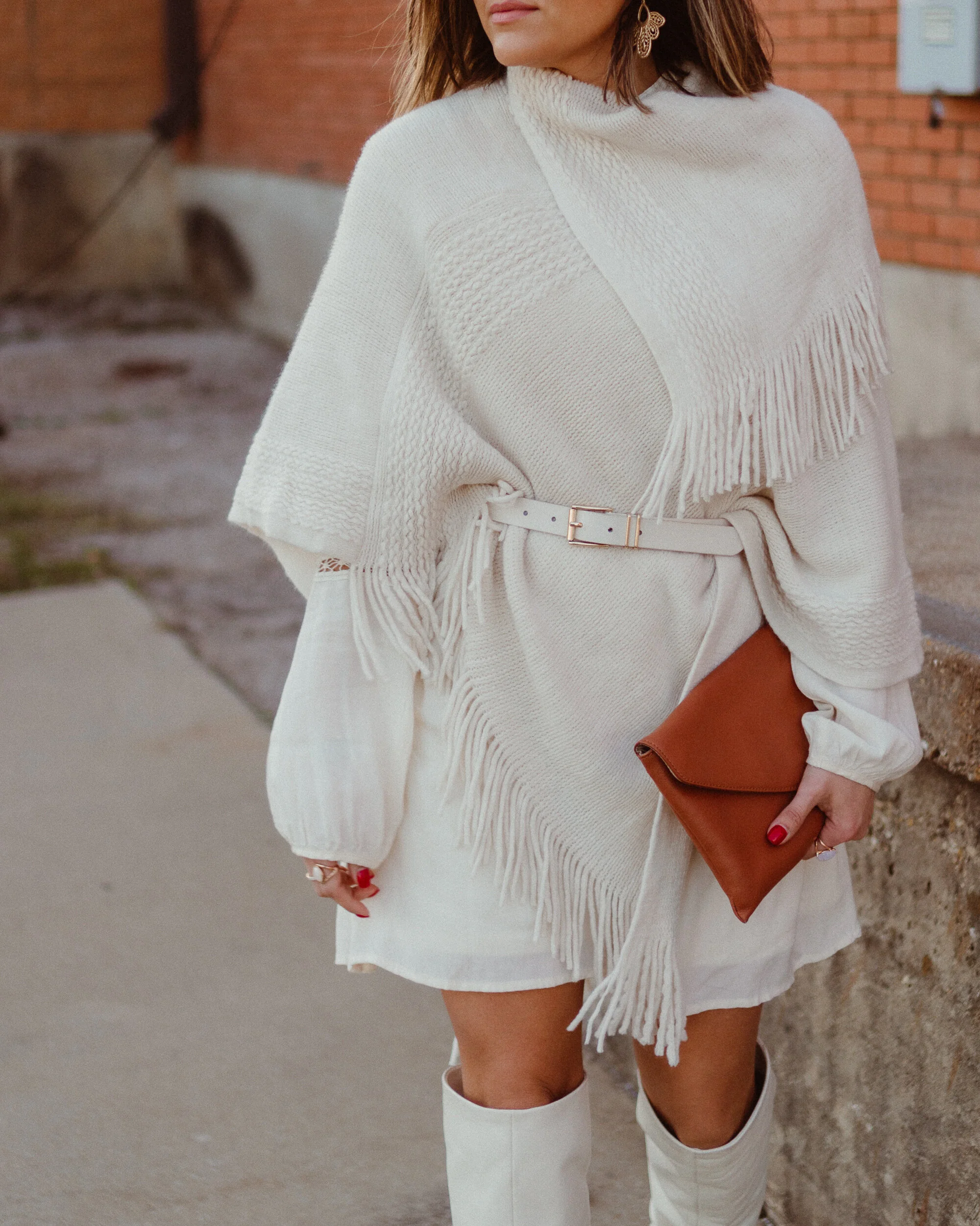 Monochromatic Winter Whites
