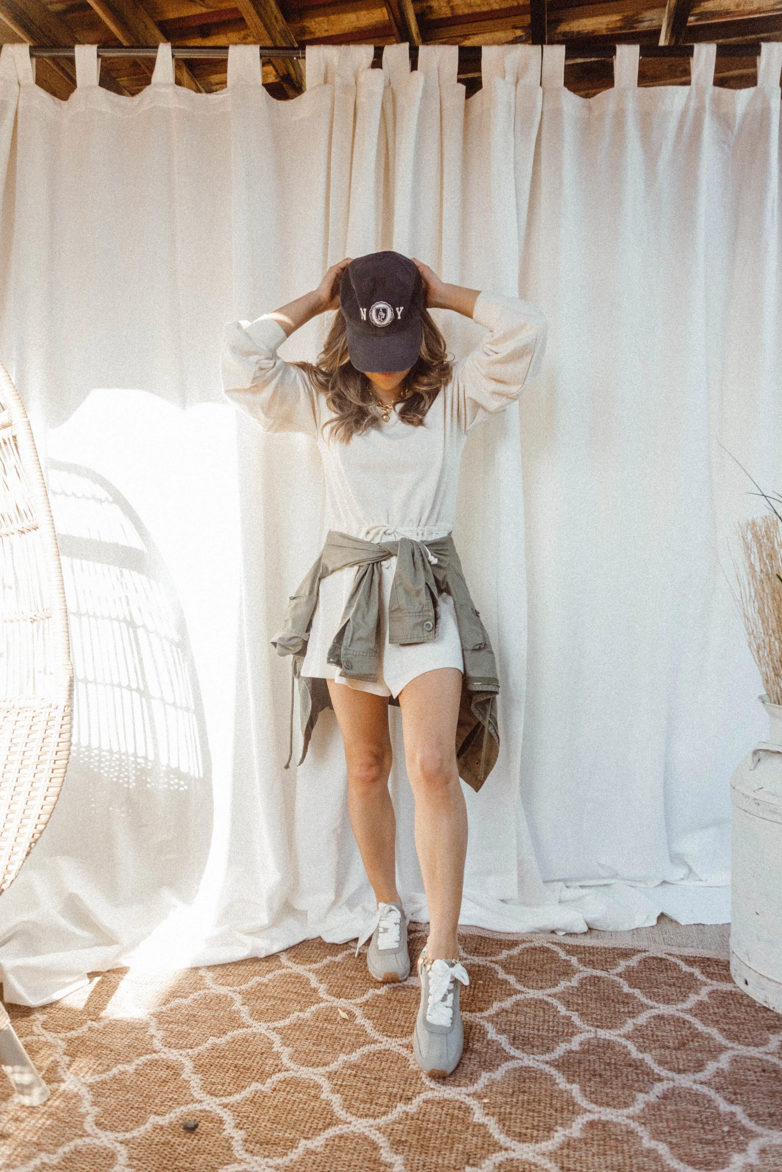 9 Neutral Inspired Spring Outfits