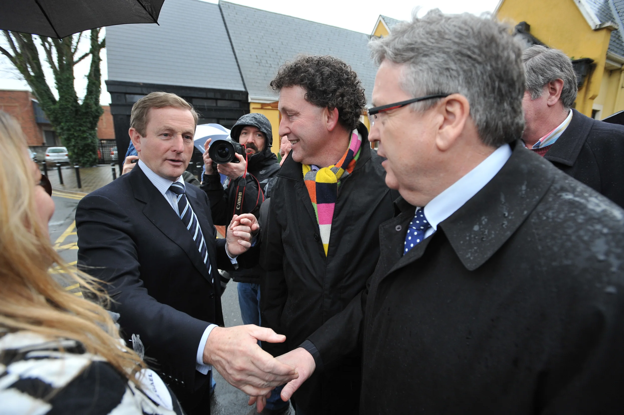 Fine Gael Leader Enda Kenny is welcomed to Ennis by Councillor Johnny Flynn and Pat Breen, TD.