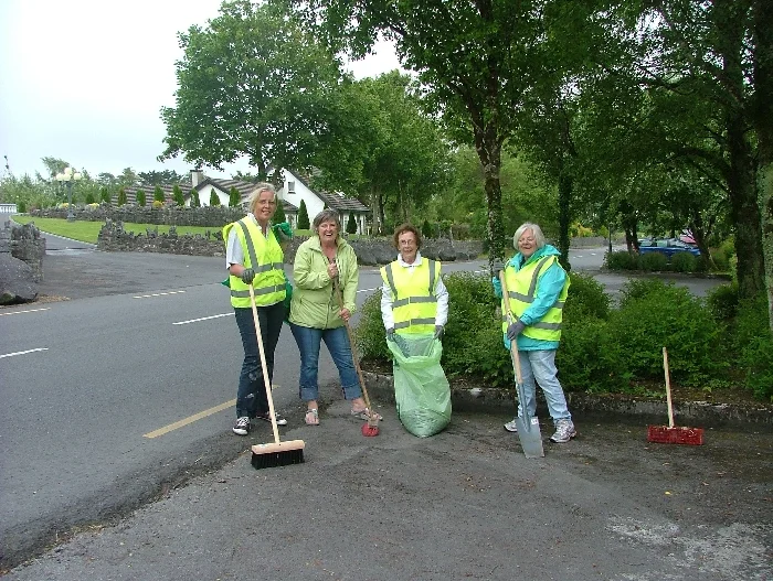 Ennis Tidy Towns Supporting Clean-Up.JPG
