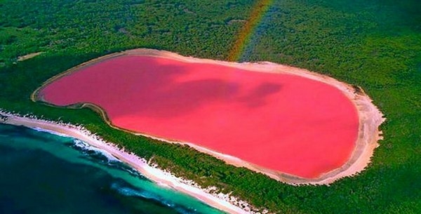  Lake Retba, Sengal