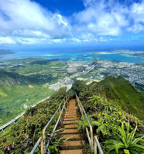 Stairway to Heaven — Oahu Hike