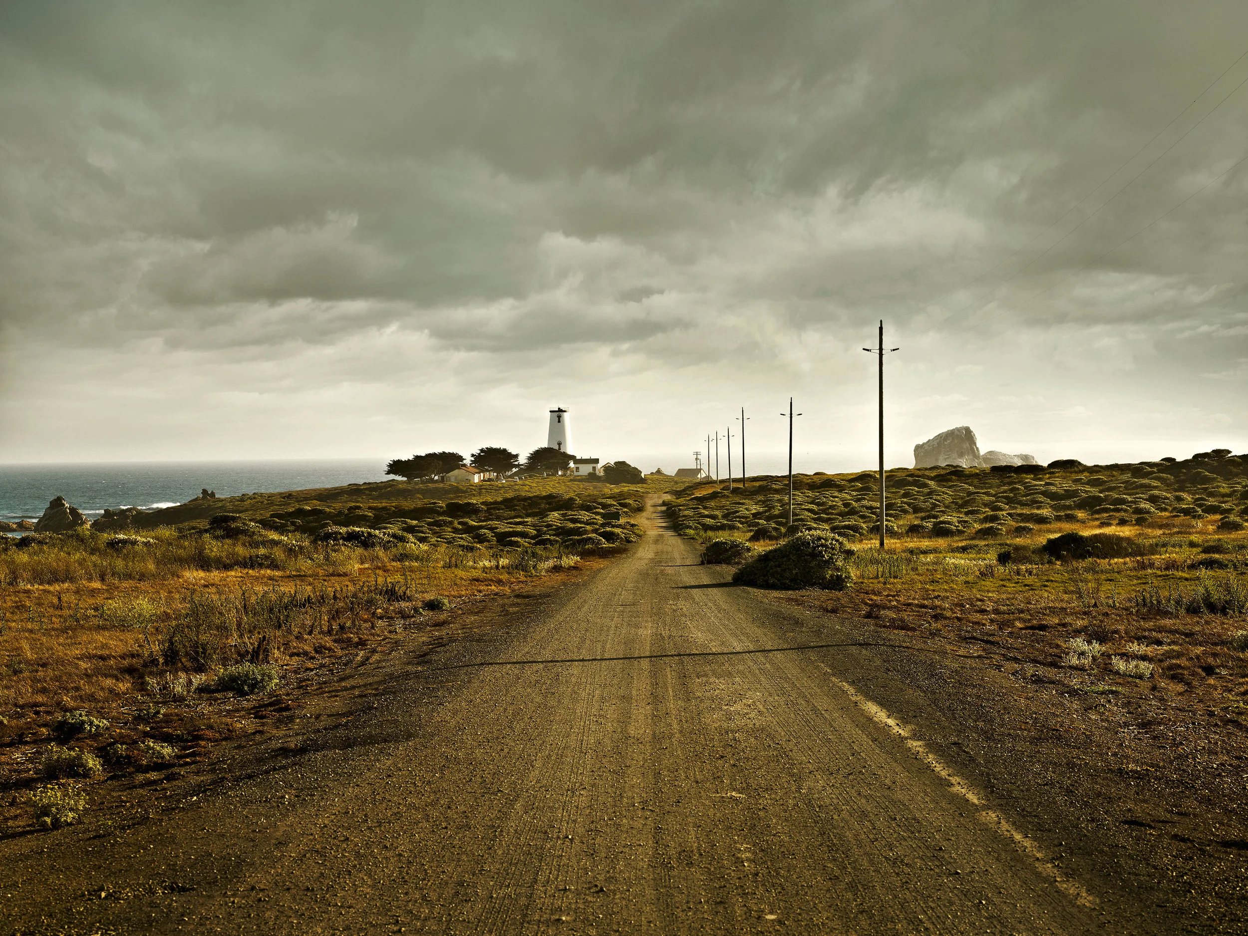 Lighthouse_sRGB.jpg