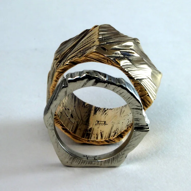20121220DGM wedding Boxers ring_031 web.jpg