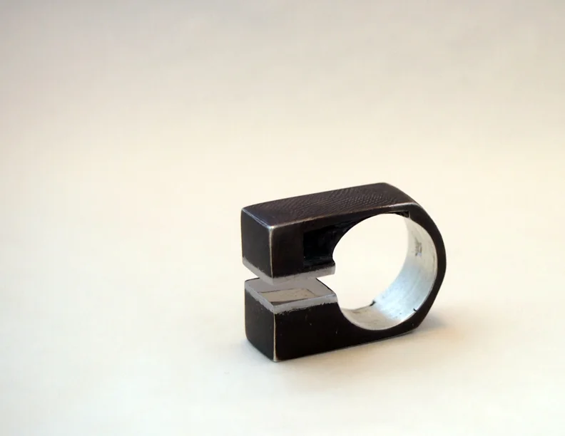 Dina GM Identical Twins Ring