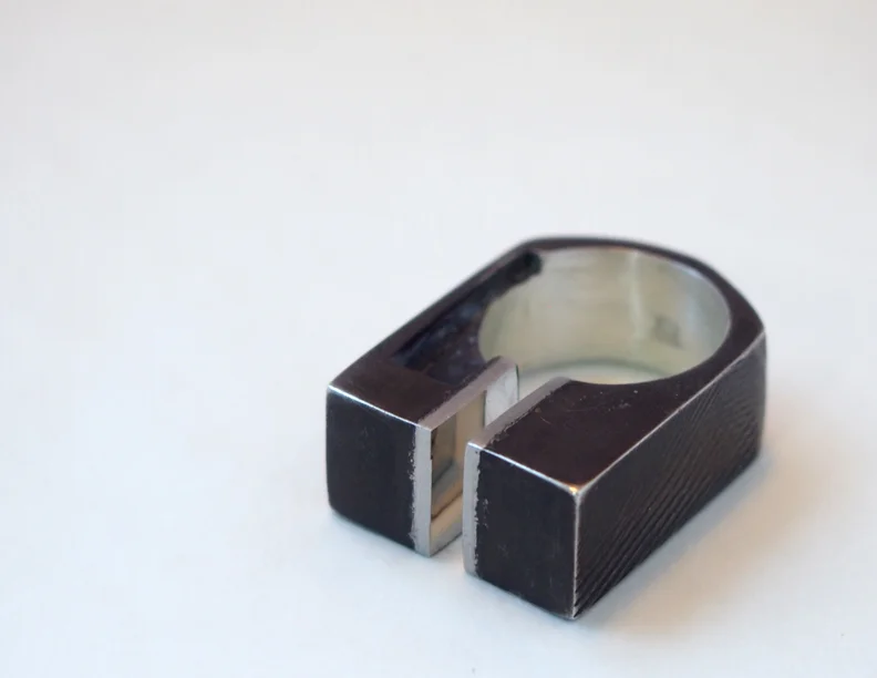 DGM Proj3 Confront 2 two mirrors rings