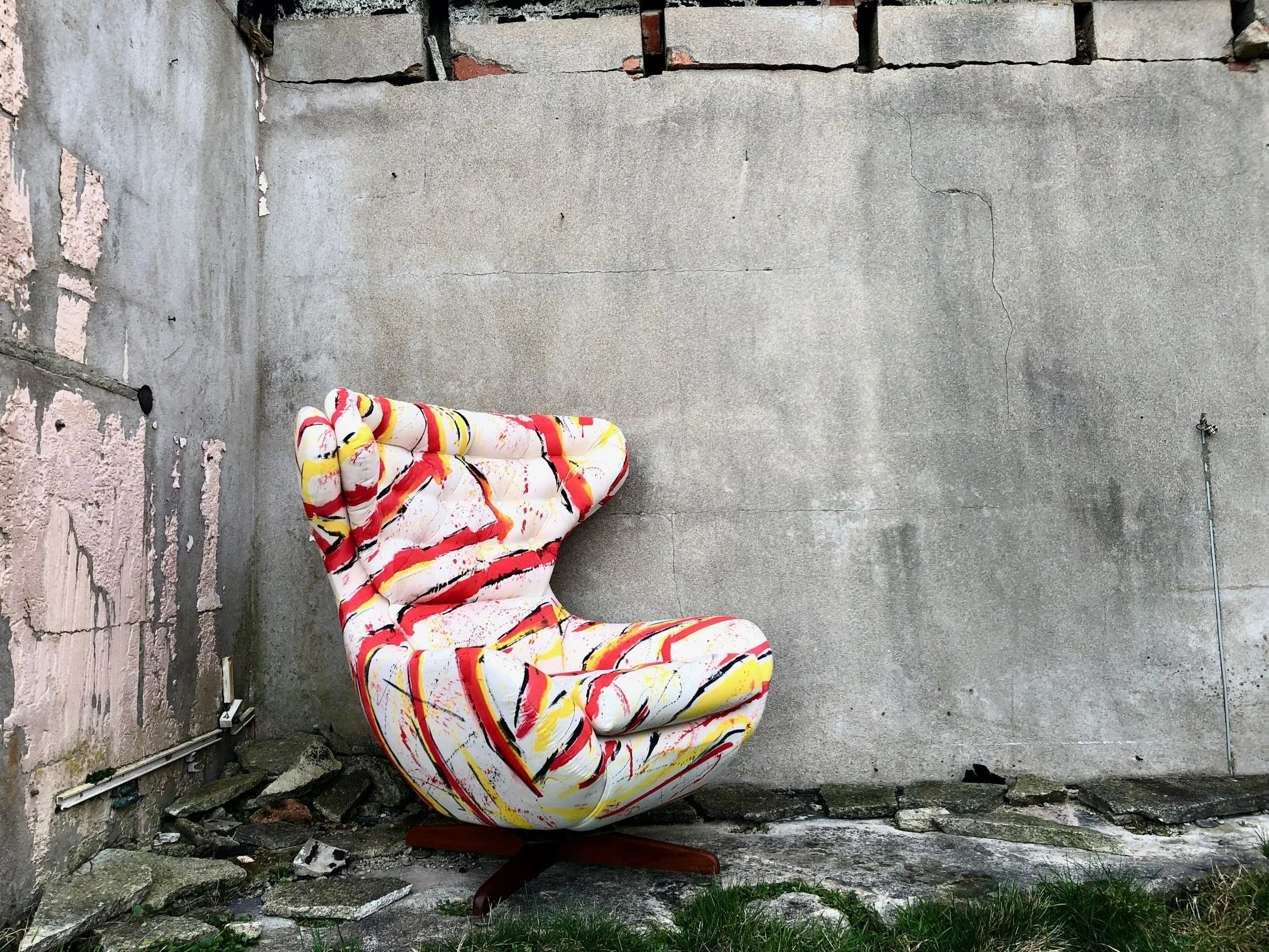 Hand Painted Vintage Retro Lounge Egg Chair