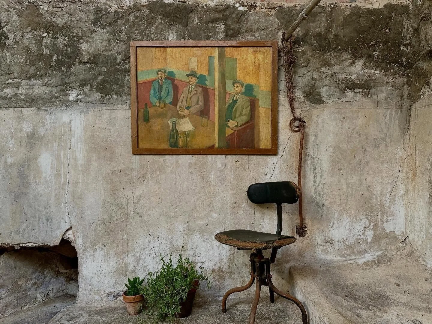 Now available on my website. 

Large naive oil on board | Welsh gentlemen in a pub/tafarn. 

Wonderfully cosy. DM for more info. Links in bio. 

#welshart #welshantique #vintagewelsh #antiqueart #vintageart