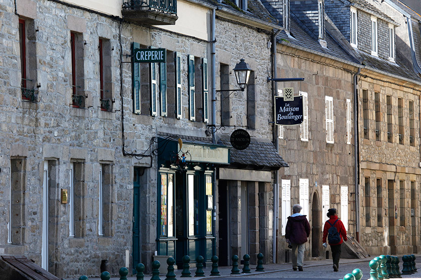 Les ruelles du centre de Roscoff © JJS