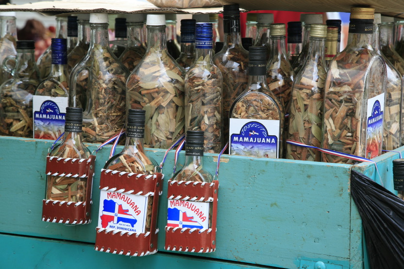 Herbes de Mamajuana au marché de Higüey