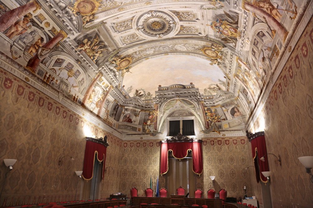 Salle du conseil au Palais des Prieurs, Fermo