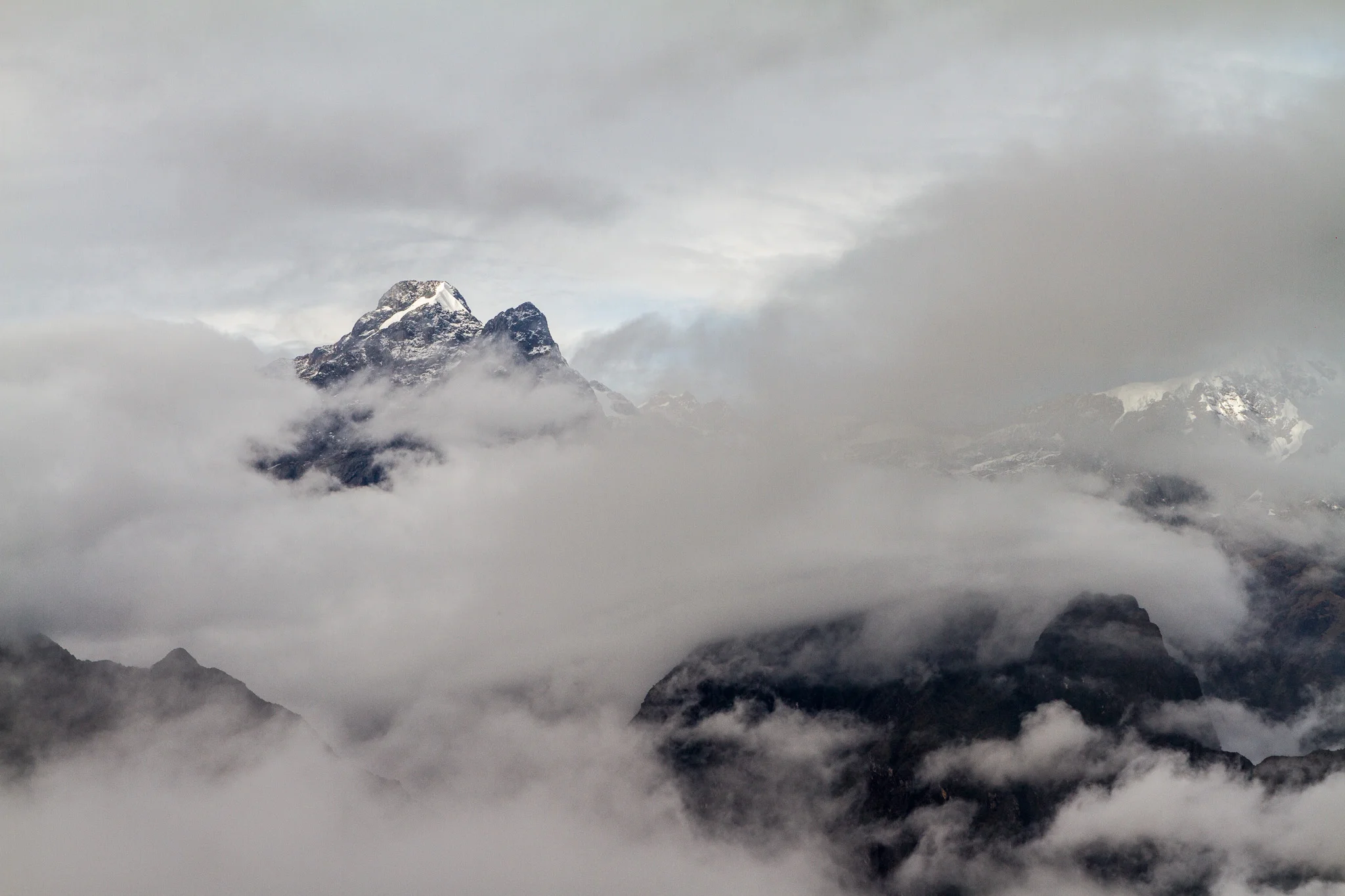 Ali-Barqawi-Studios-Explore-Series-Travel-Adventure-Documentary-C4CGAZA-Peru-MachuPicchu-2015-300.jpg