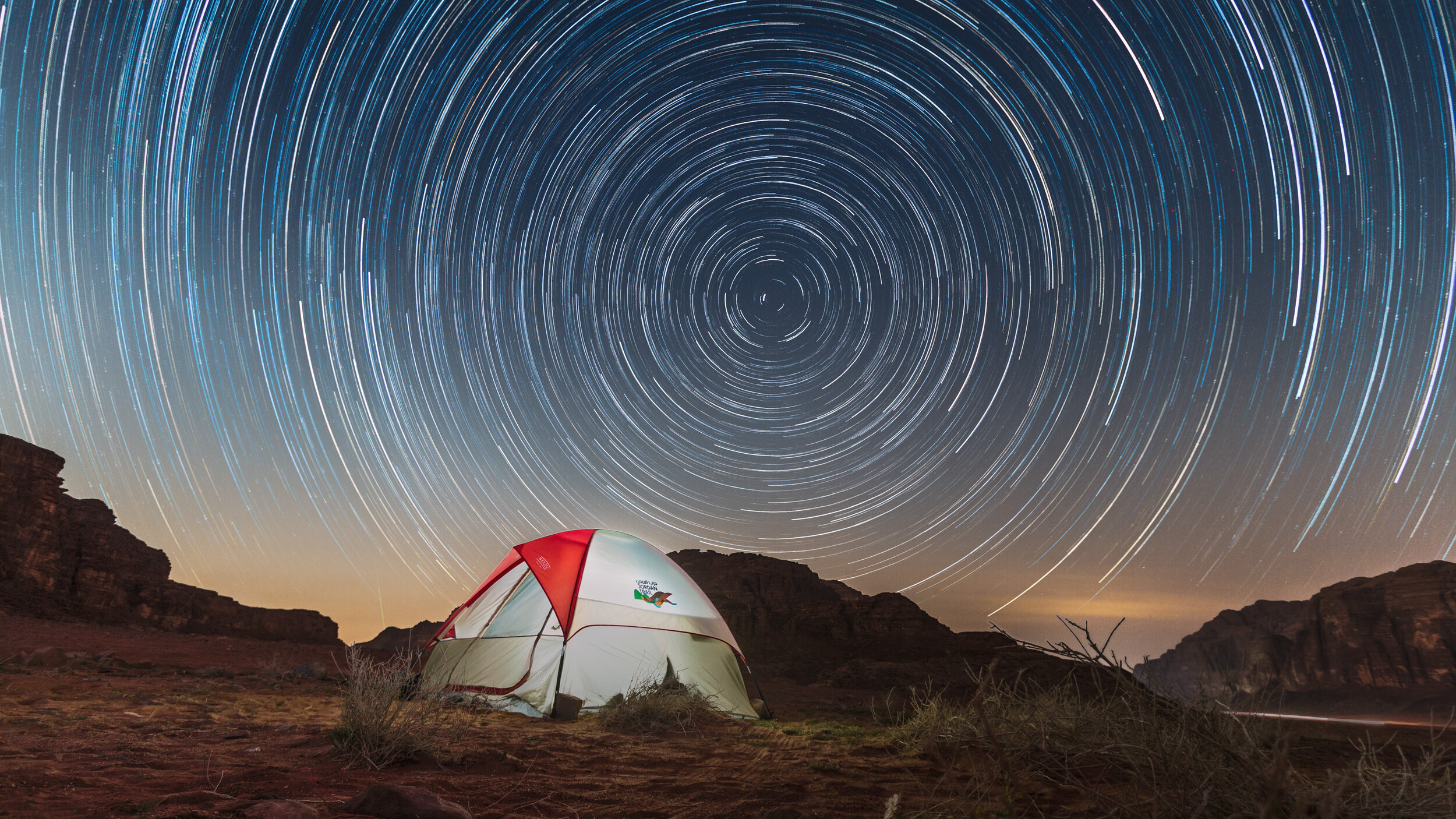 CHASING LIGHTS: A JORDAN TRAIL TIME-LAPSE FILM
