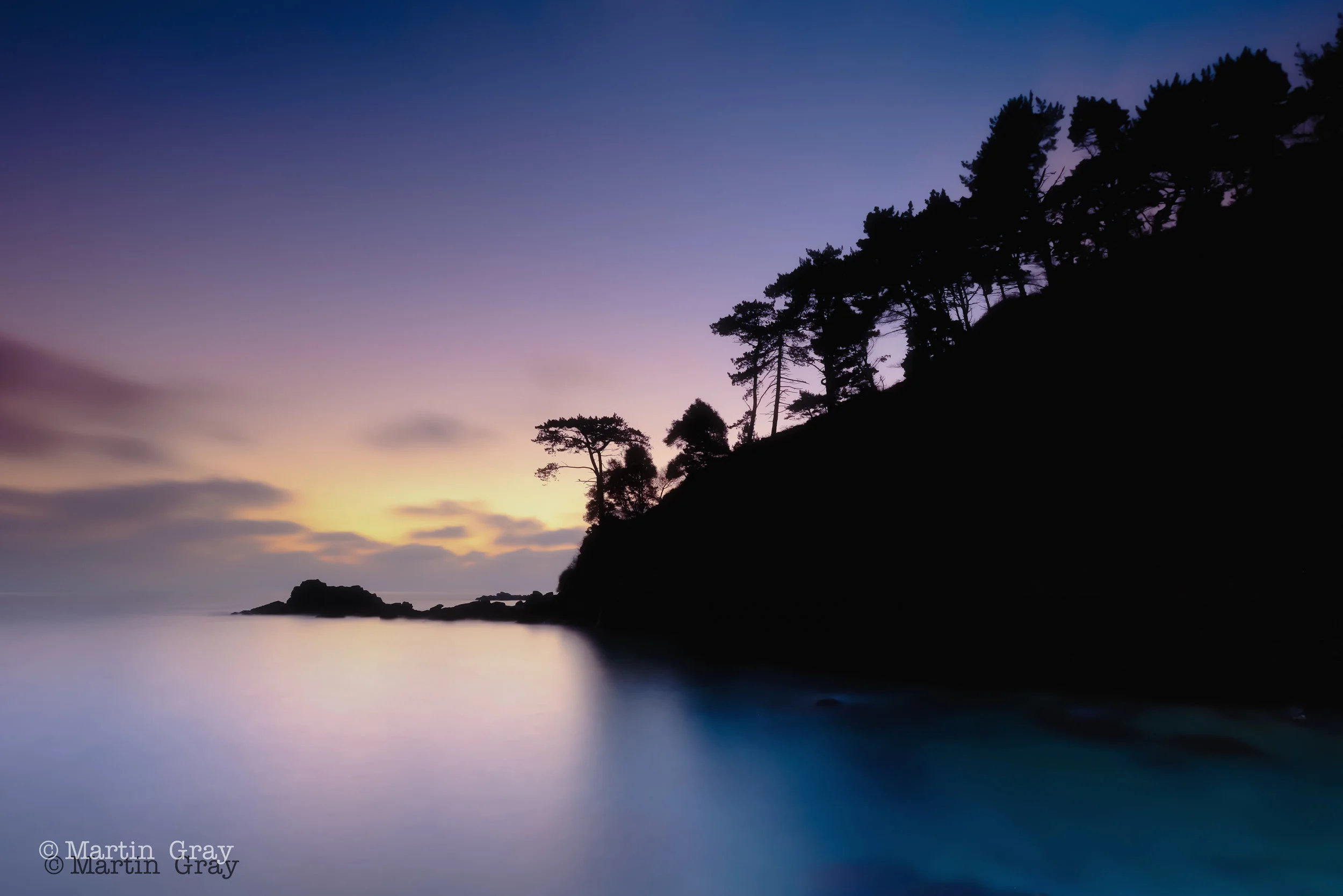 'Sitting and Waiting'... The final sunrise of 2016 sees Marble Bay looking a peace...