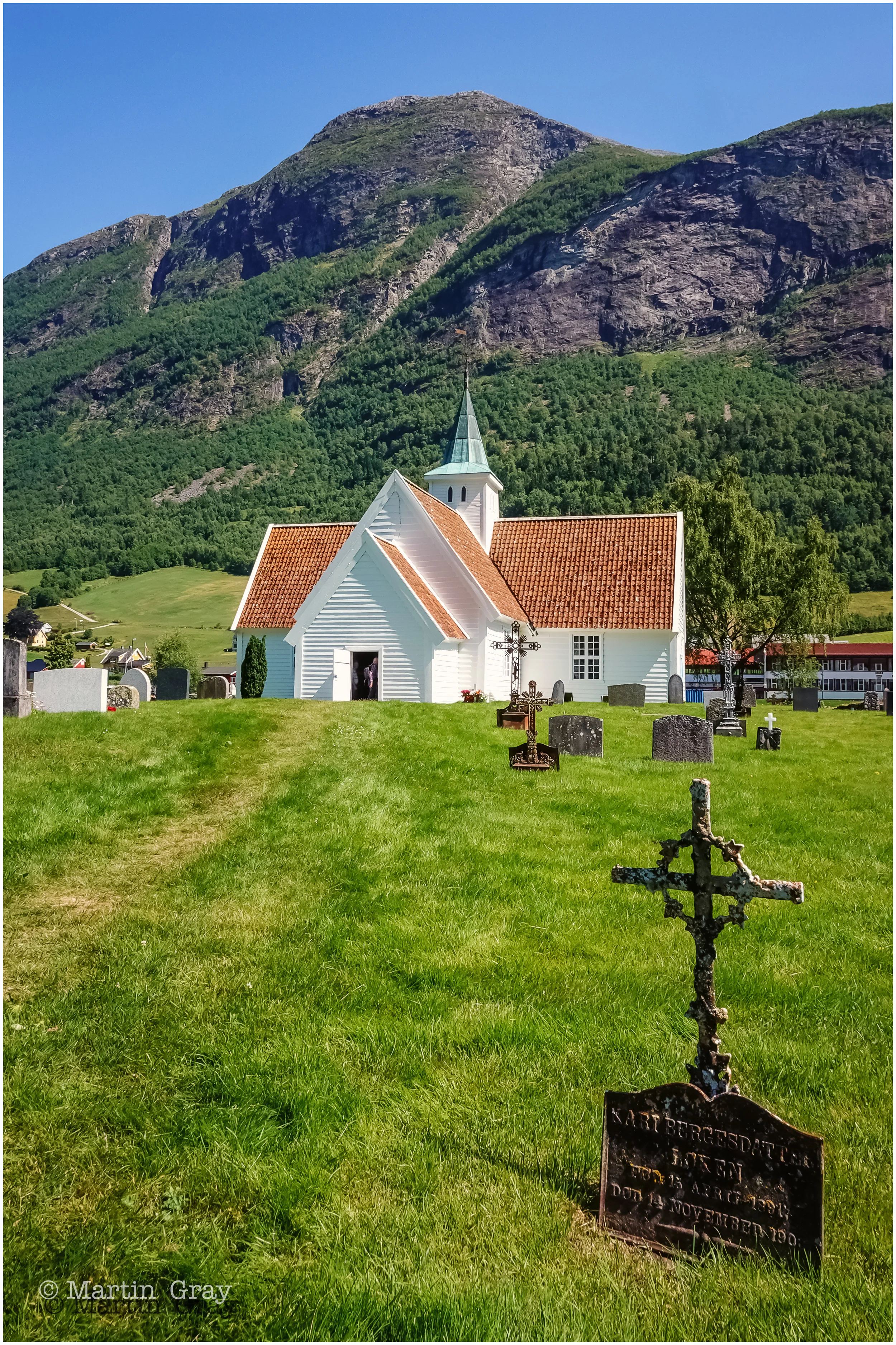 Olden Church-01092.jpg