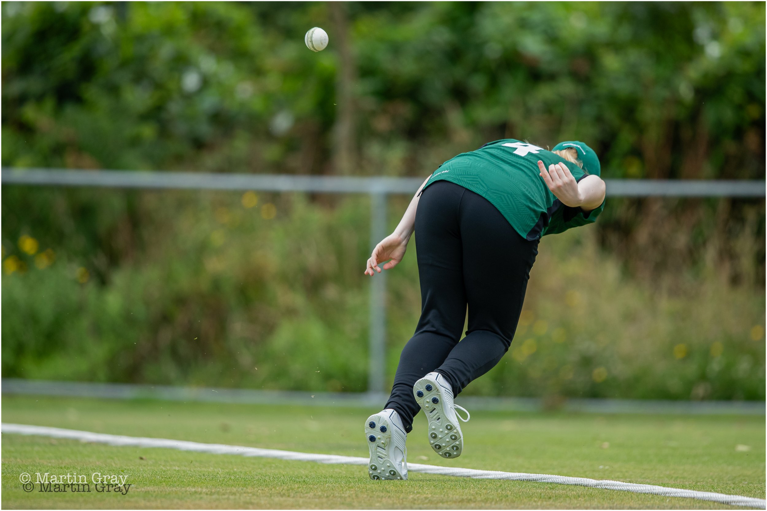 Eva Bourgaize fields on the boundary-4163.jpg
