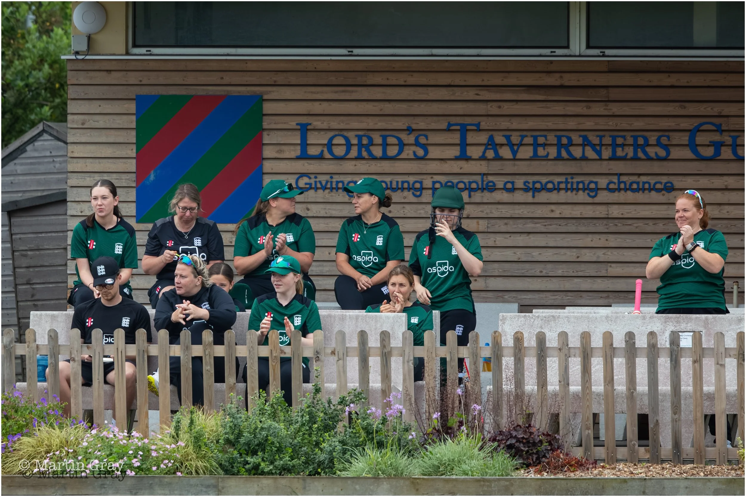 Guernsey Women's bench-3178.jpg