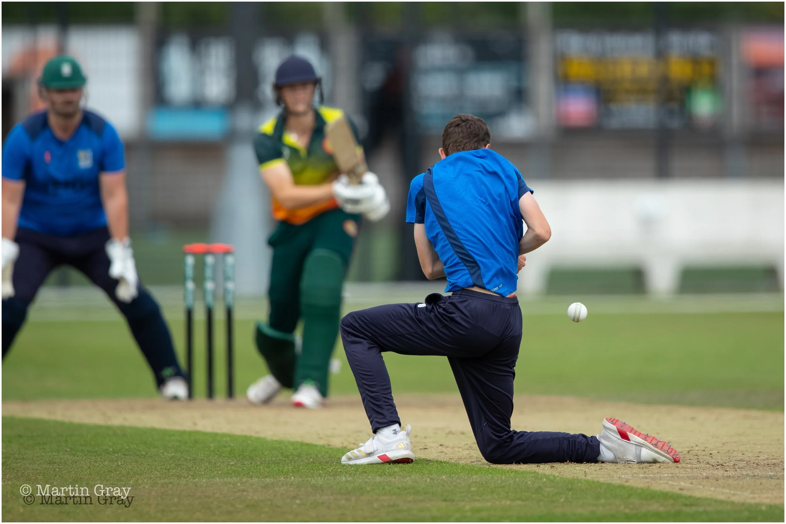 Freddie Forshaw drops a chance to dismiss Richardson in the closing overs-8521.jpg