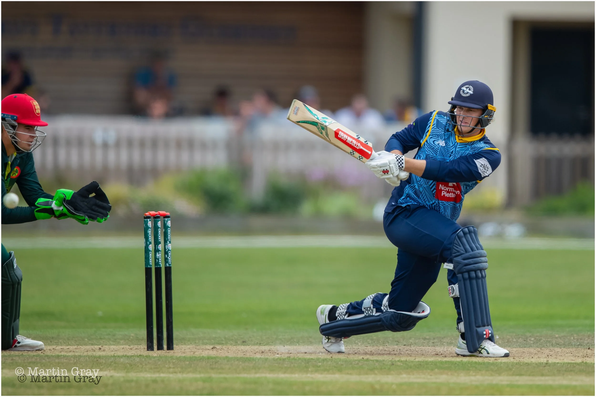 Ben Ferbrache helps the ball to third man-9134.jpg