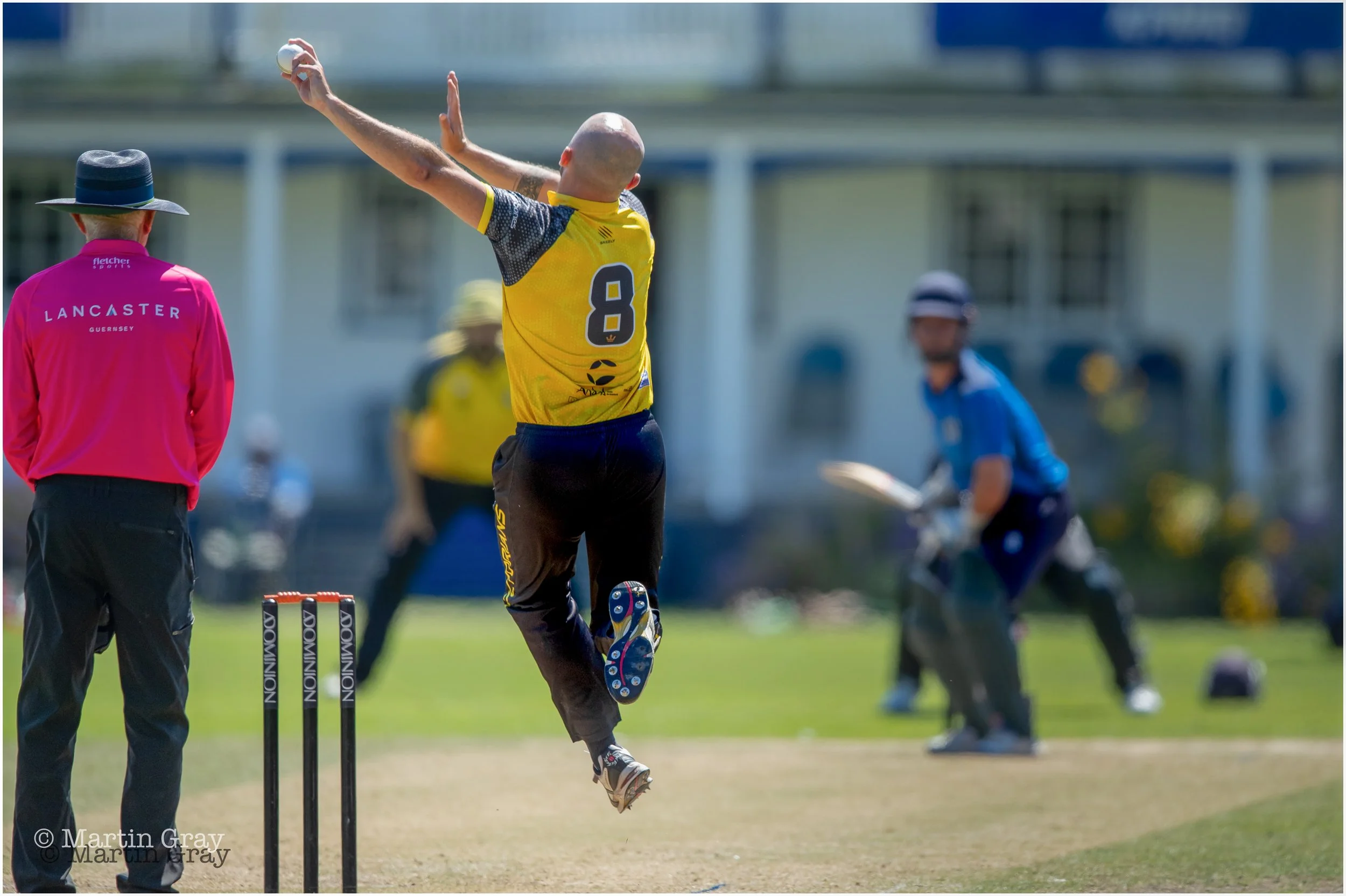 Scott Simpson bowling to Ben Wentzel-0246.jpg