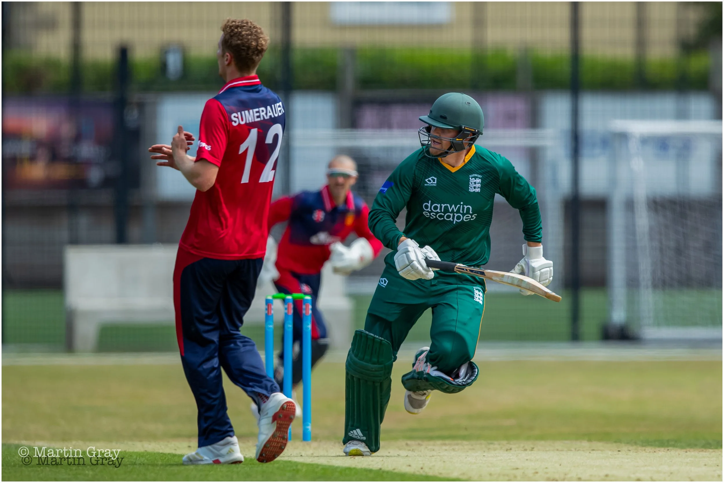 Tom Nightingale runs a quick single-1803.jpg