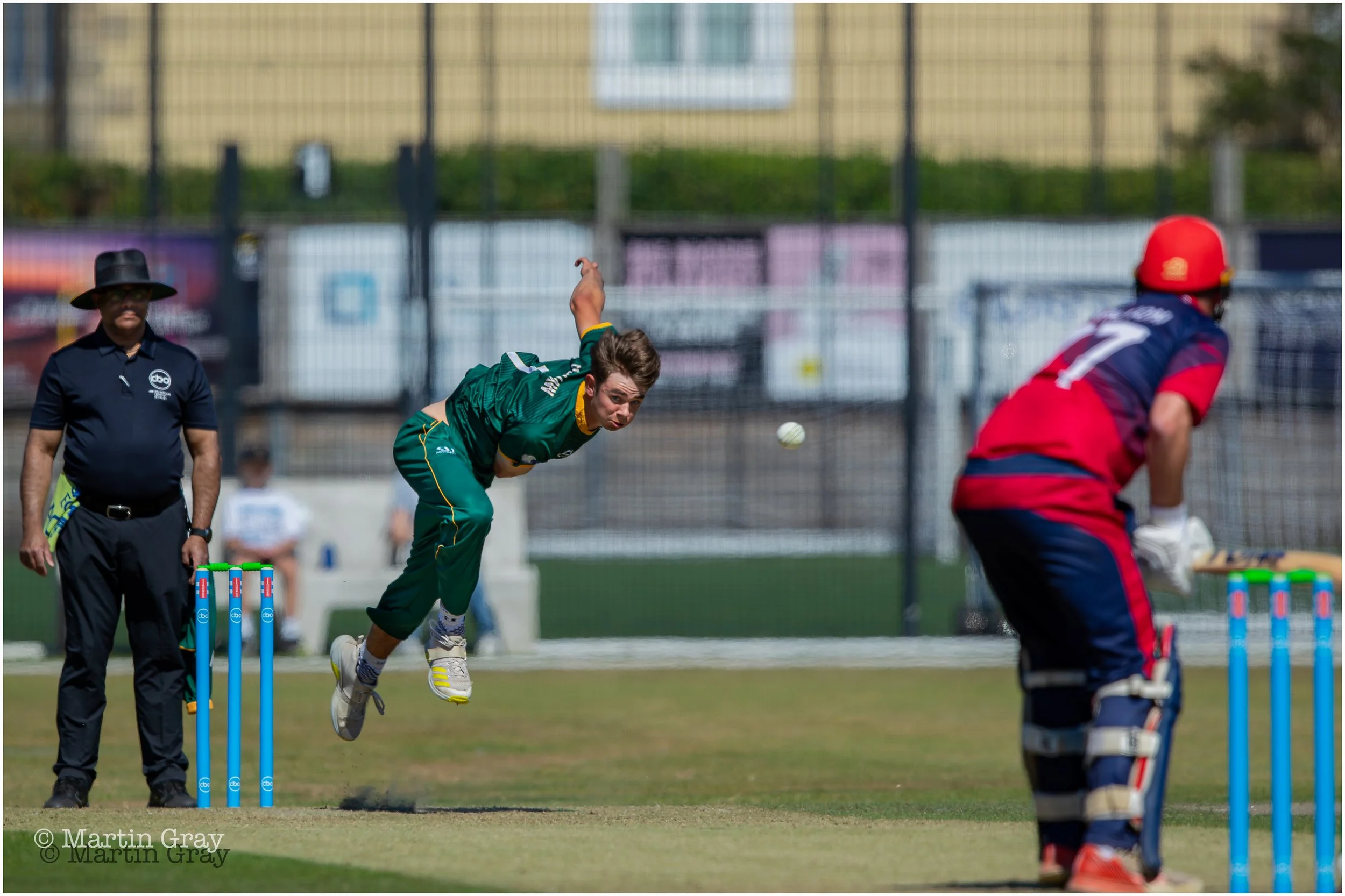 Charlie Forshaw bowling to Harrison Carlyon-2691.jpg