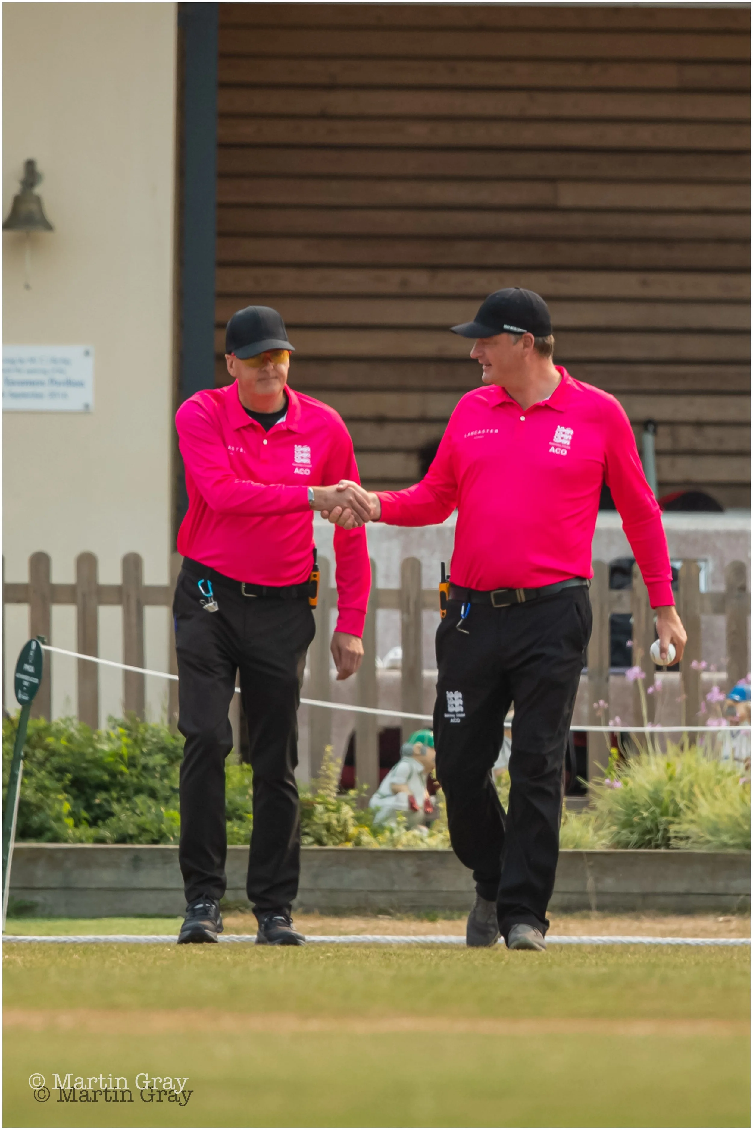 Umpires Heath Kearns and Owen Brock-5631.jpg