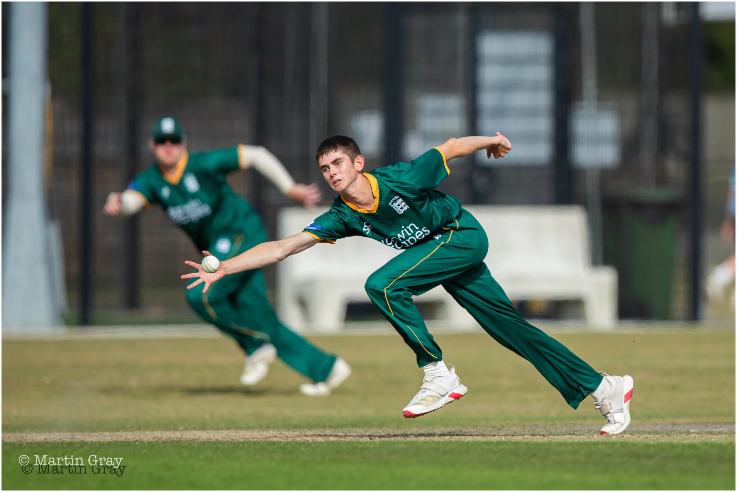 Freddie Forshaw fields off his own bowling-7541.jpg