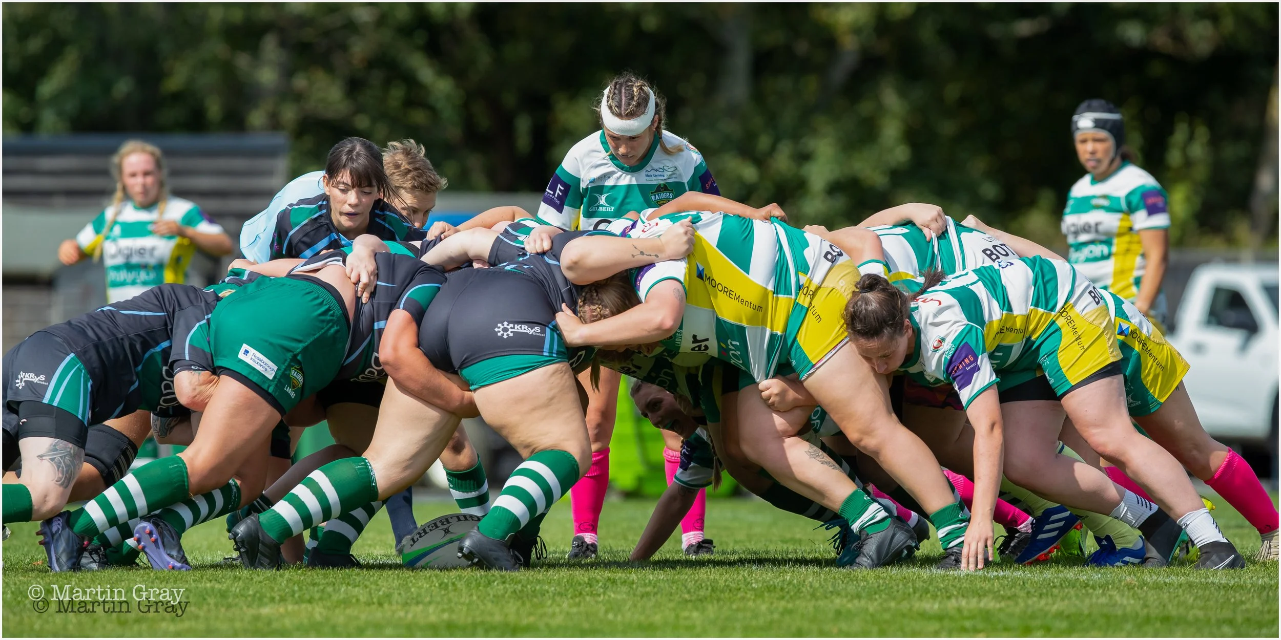 Raiders Ladies scrum-4074.jpg