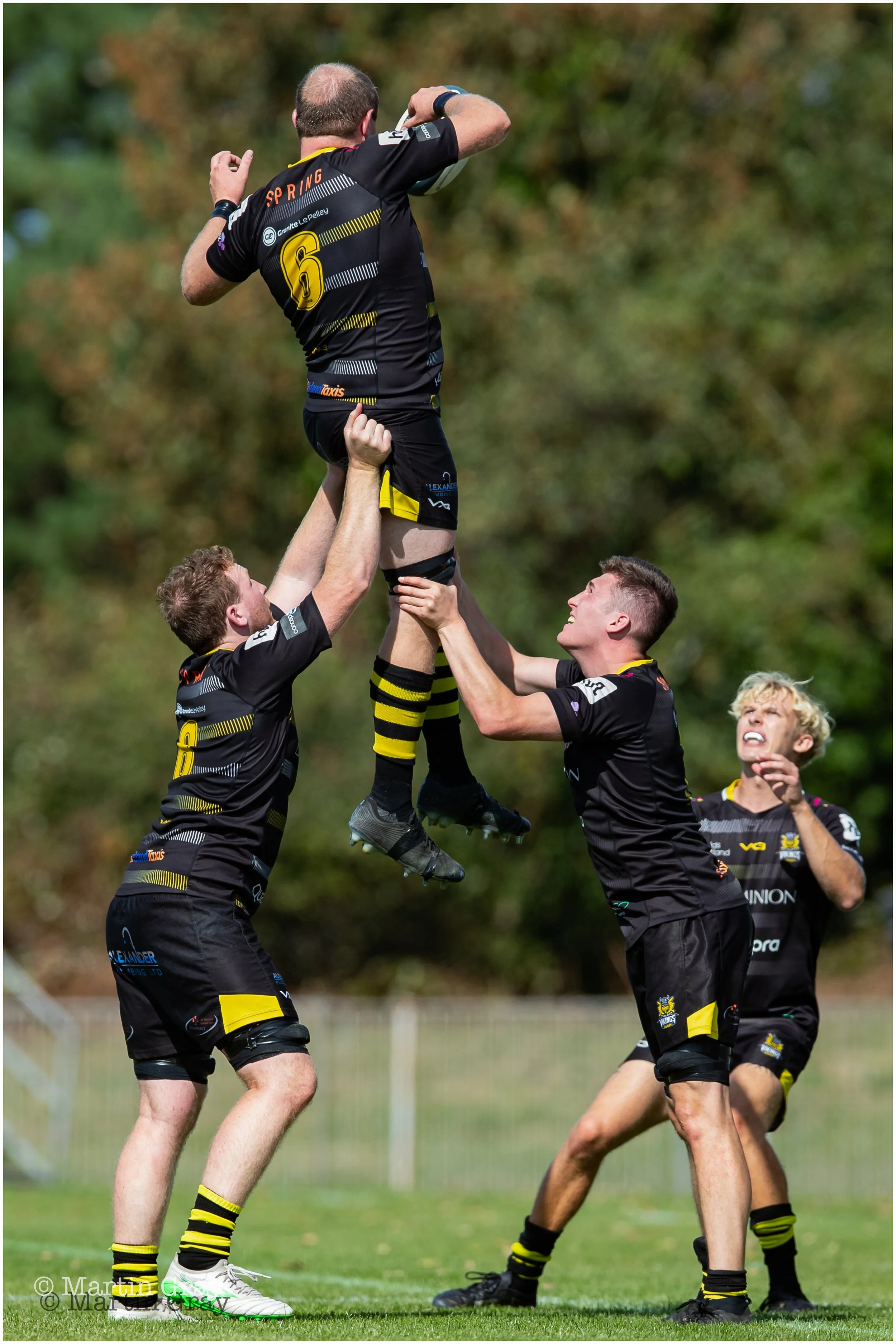 Vikings lineout-5043.jpg