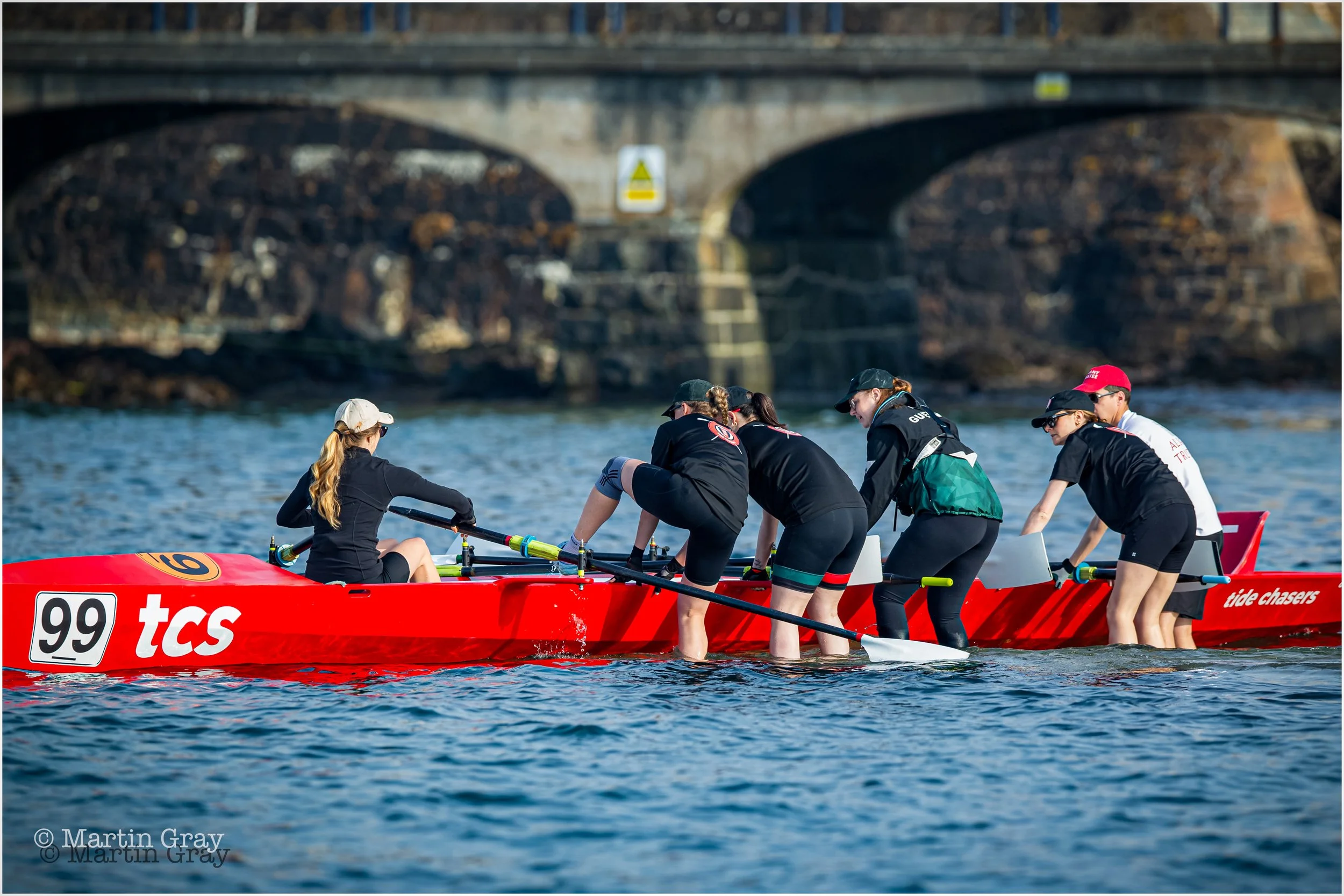 99 TCS Tide Chasers boarding their boat-4115.jpg