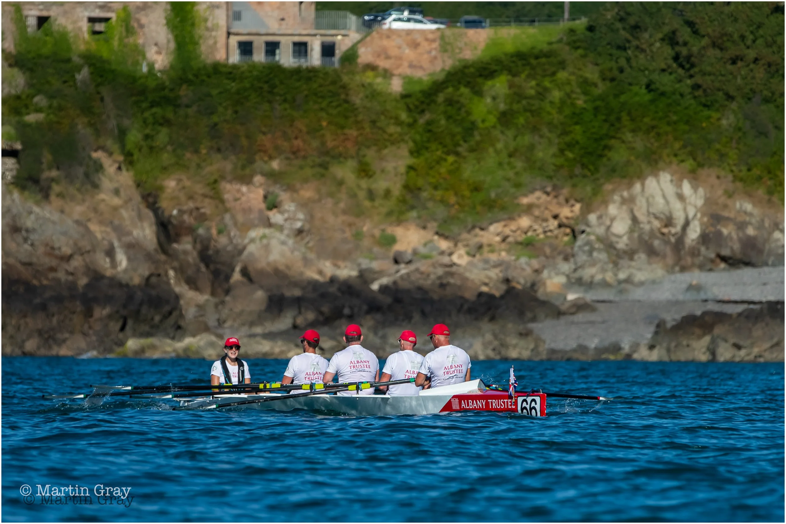 Albany Trustee approaching the finish line in Bonne Nuit Bay-2261.jpg