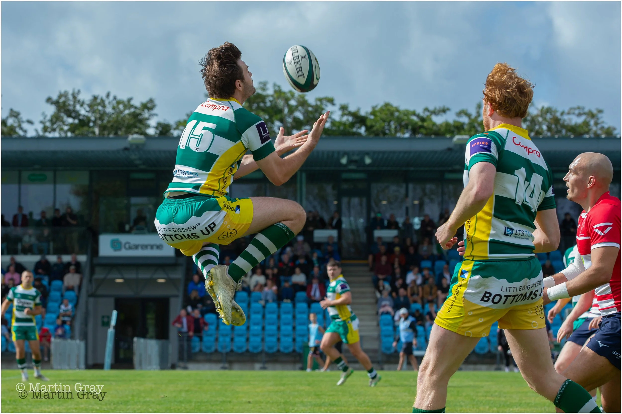 Charlie Davis takes an aerial ball-0013.jpg