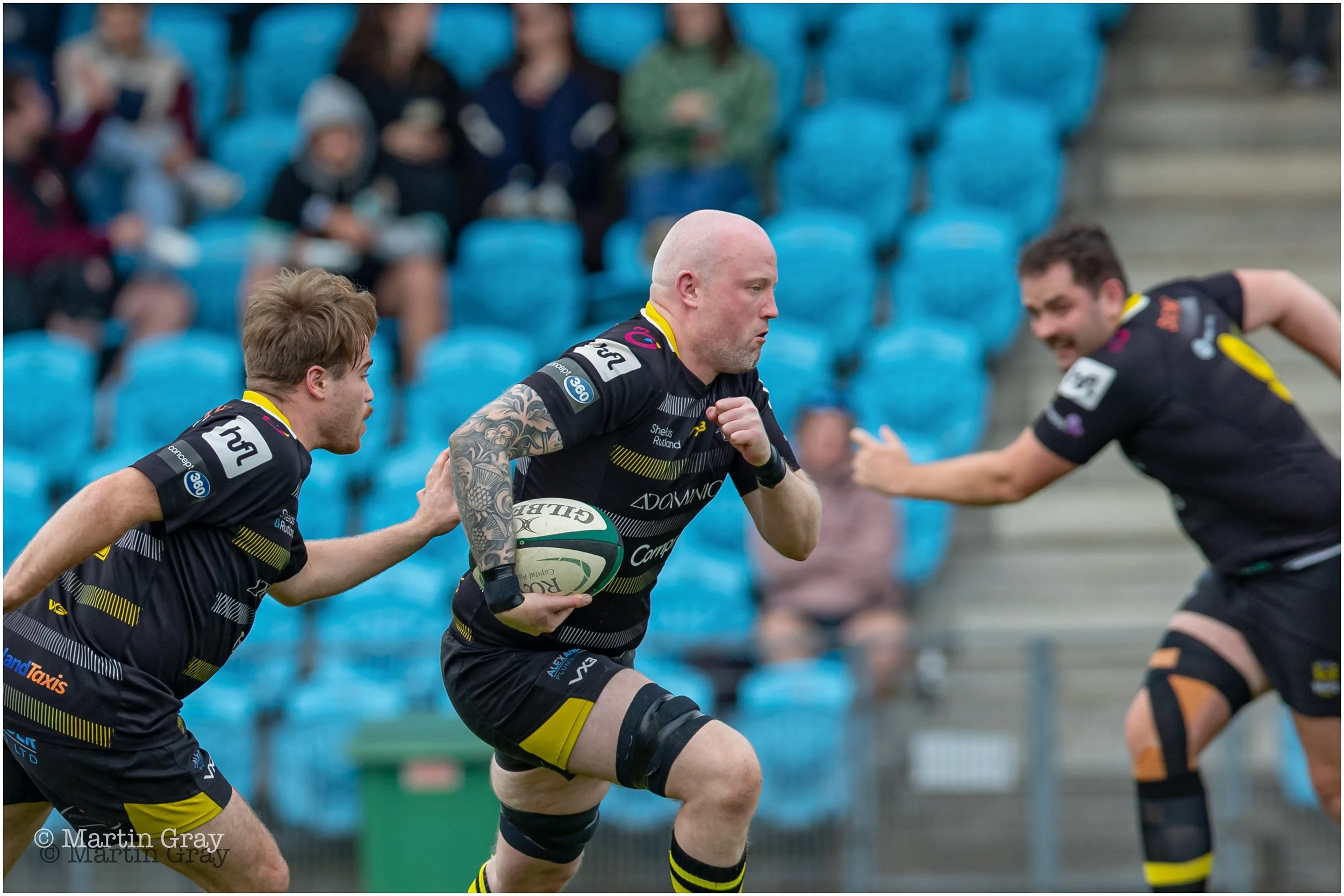 Angus MacCallum-4244.jpg