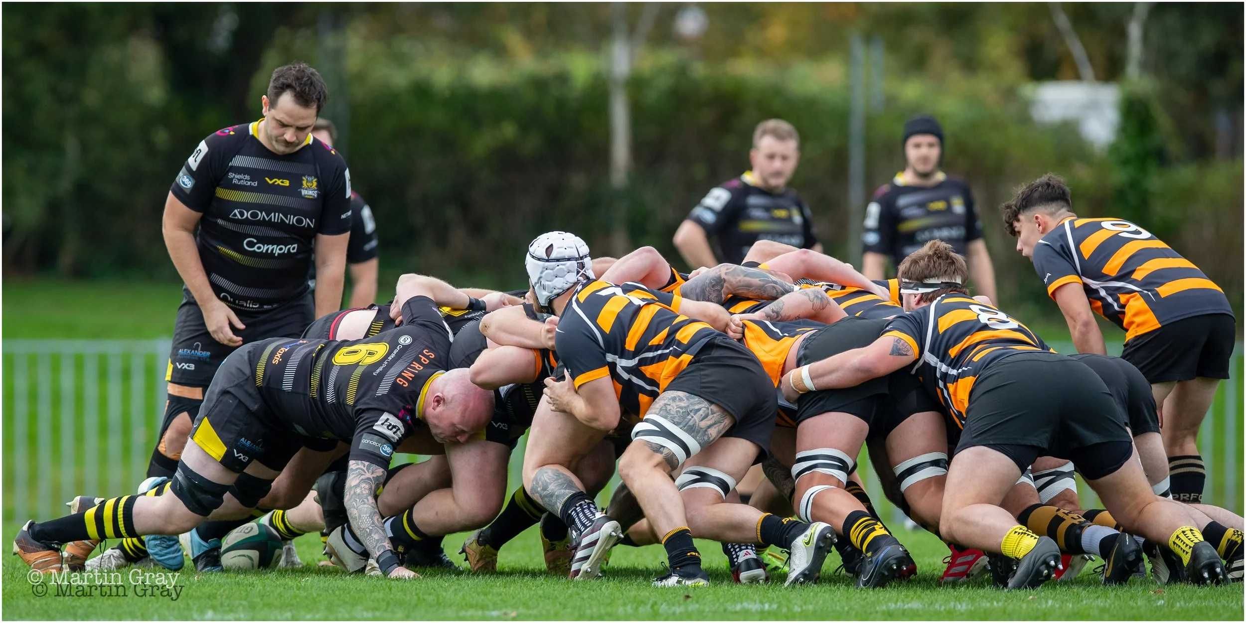 Vikings Scrum-4132.jpg