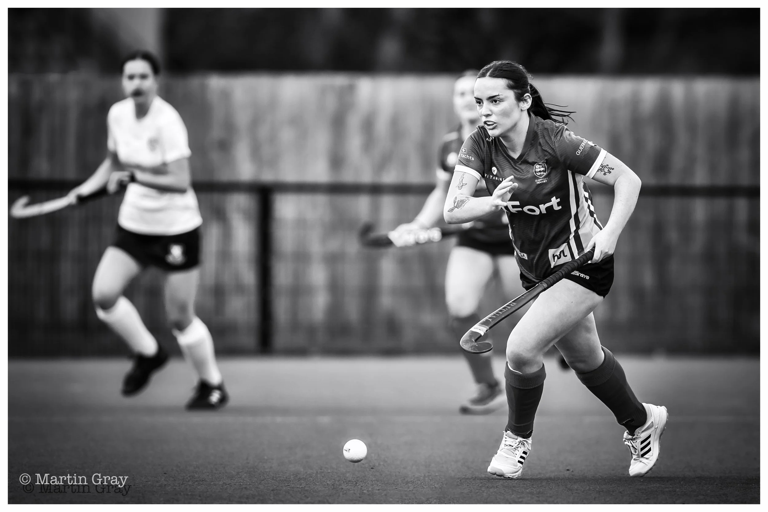 Mia Lloyd-Jones B+W-2.jpg