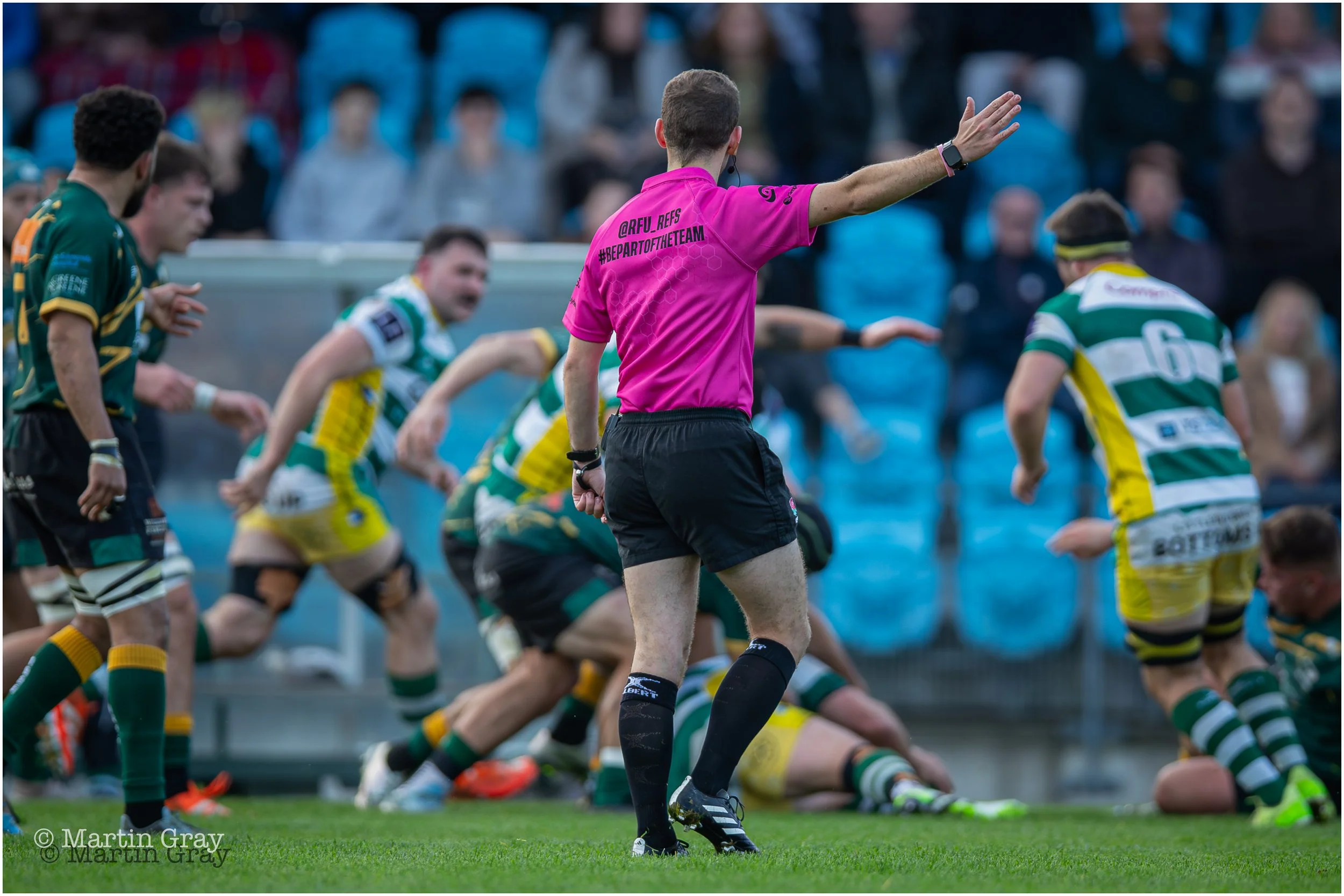 Referee Conor Boyle-9453.jpg