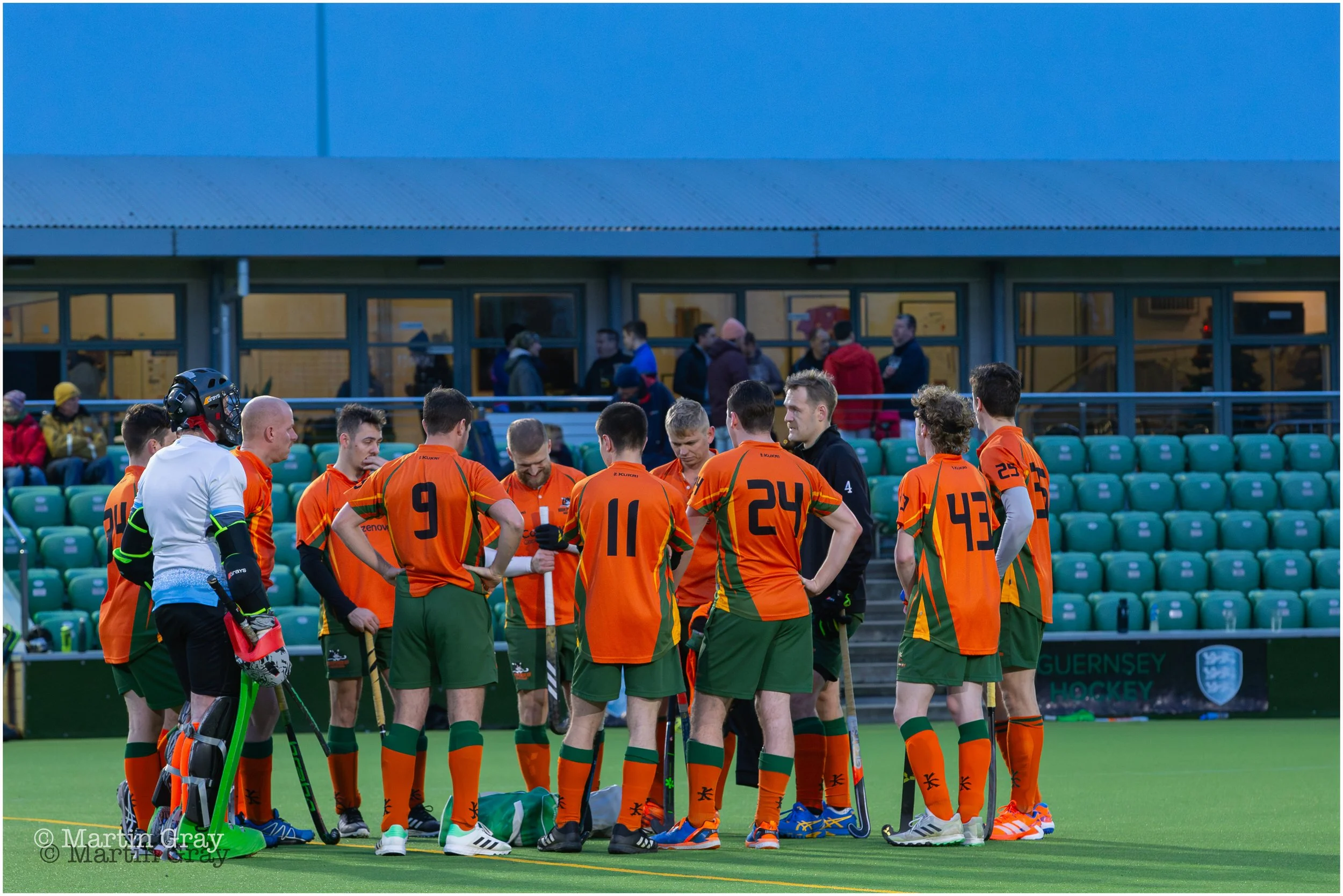 Indies Team huddle-6135.jpg