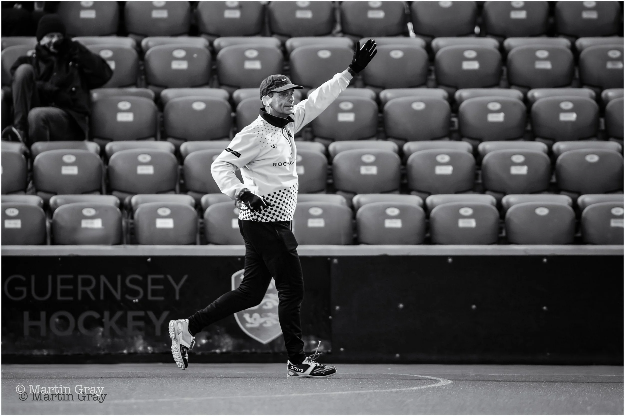 Ruari Hardy Umpire B+W-2.jpg