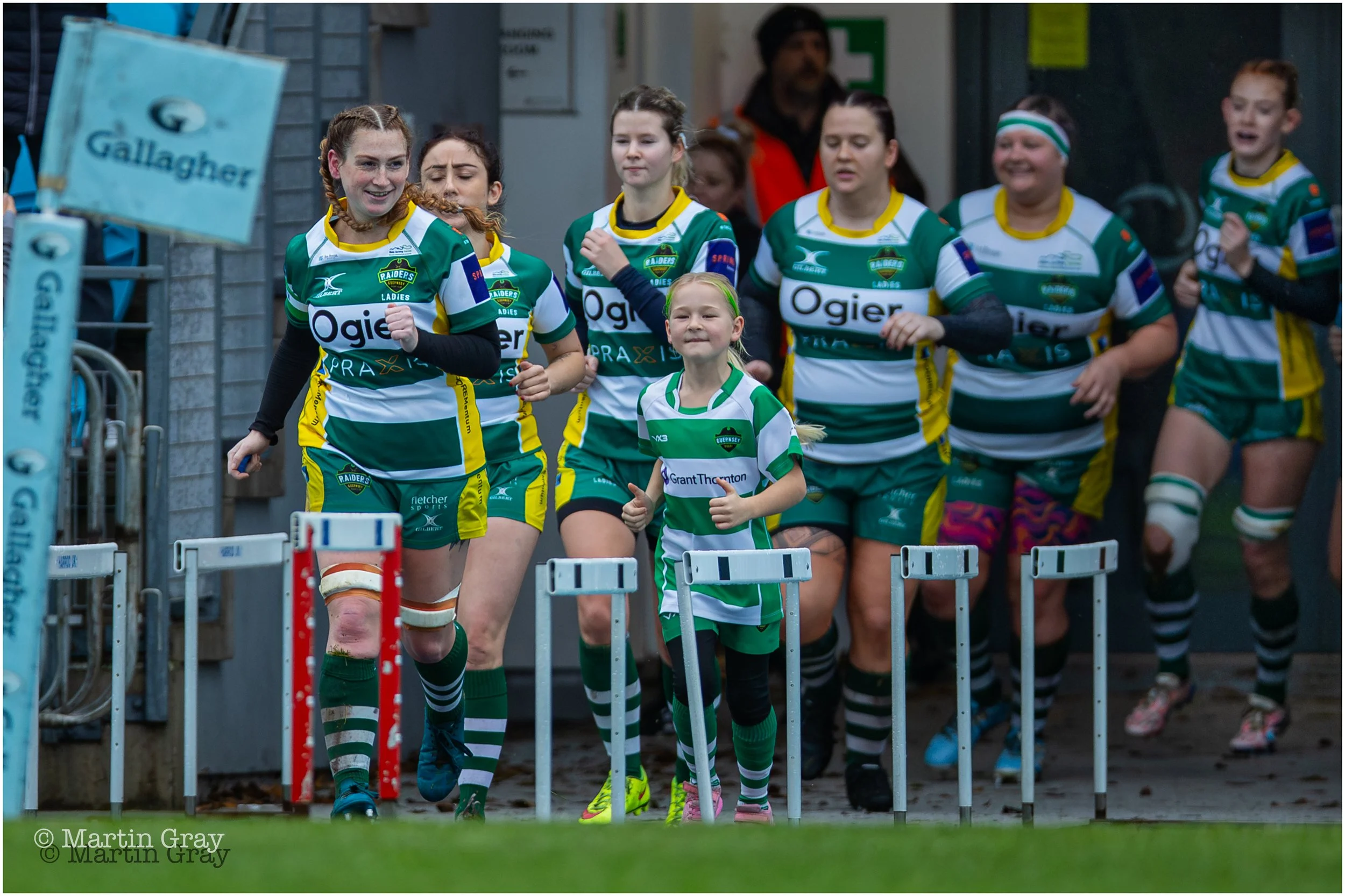 Kayleigh Oliver leads out the Raiders Ladies and Mascot-5557.jpg