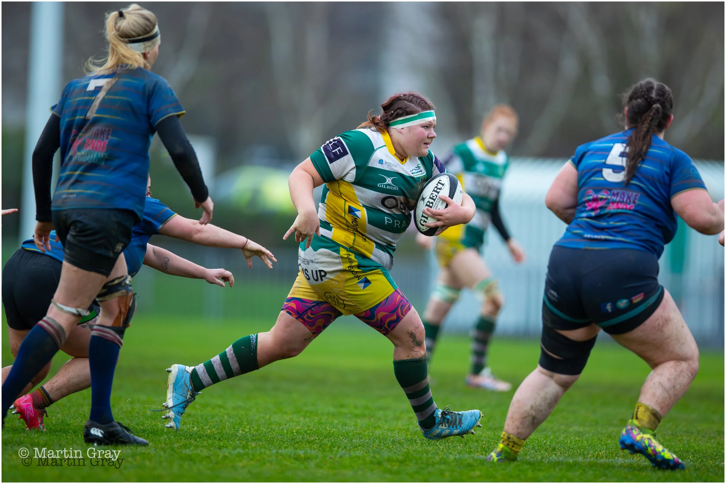 Macy Rushent breaks from defence-6630.jpg