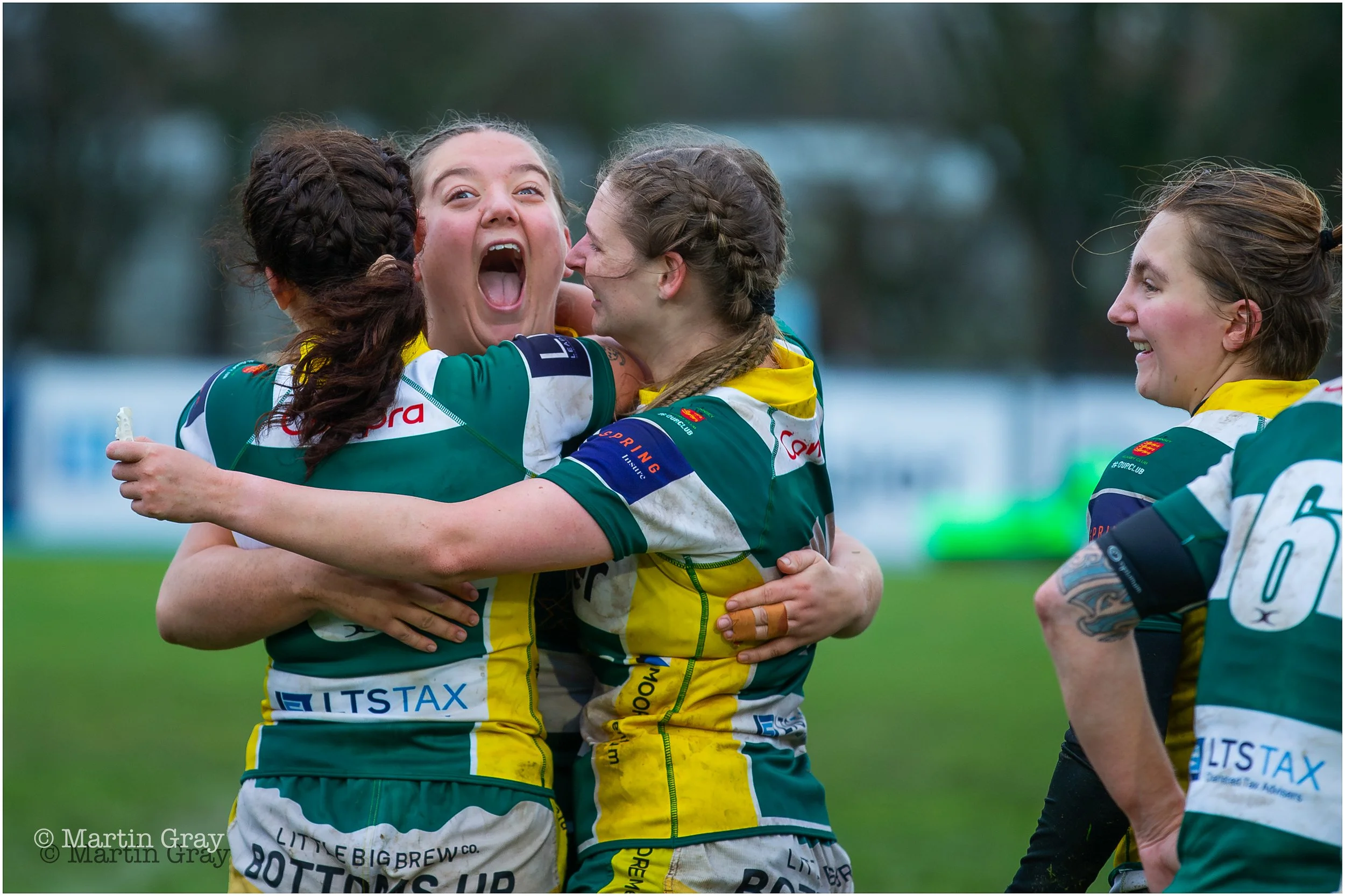 Zoe Collins celebrates the close win with Ness Brown and Cara Fitzpatrick-7711.jpg