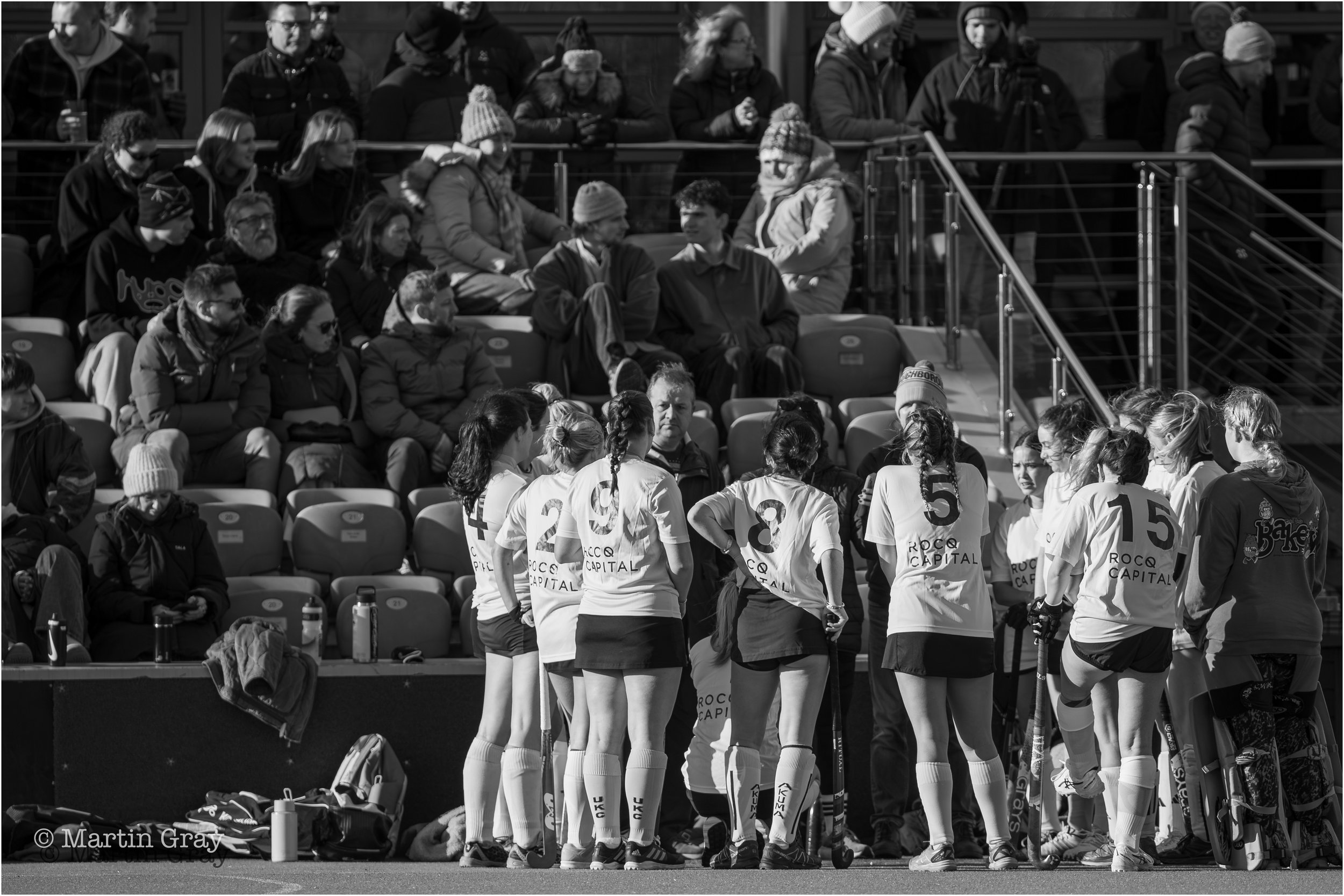 Rocq Ladies Nomads team talk at halftime-7521.jpg