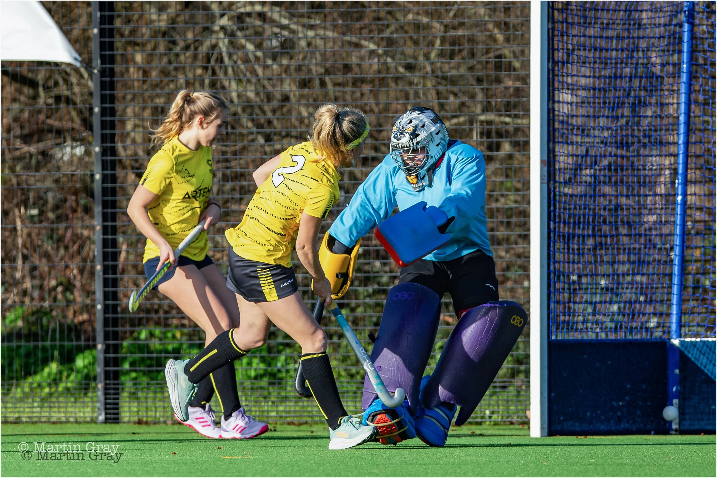 Lucy Waldrom scores for Casuals-0981.jpg