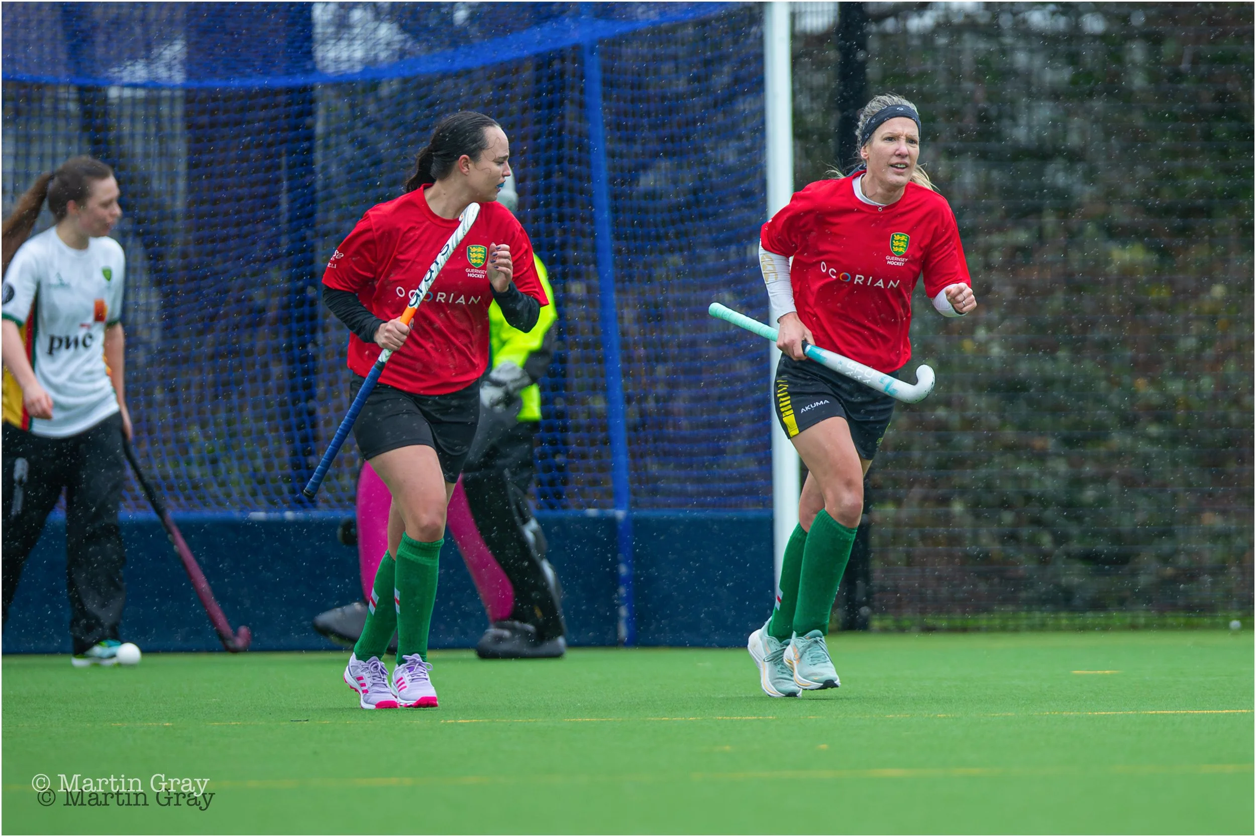 Lucy Waldrom scores for Lisia-3048.jpg