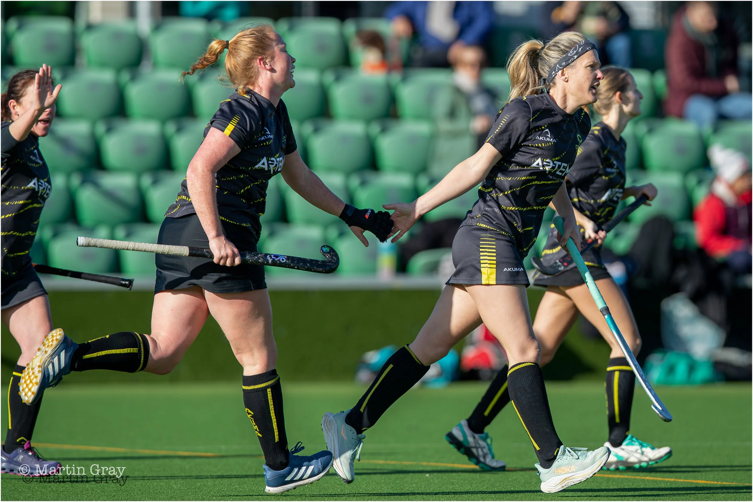 Casuals celebrate the opening goal-3785.jpg