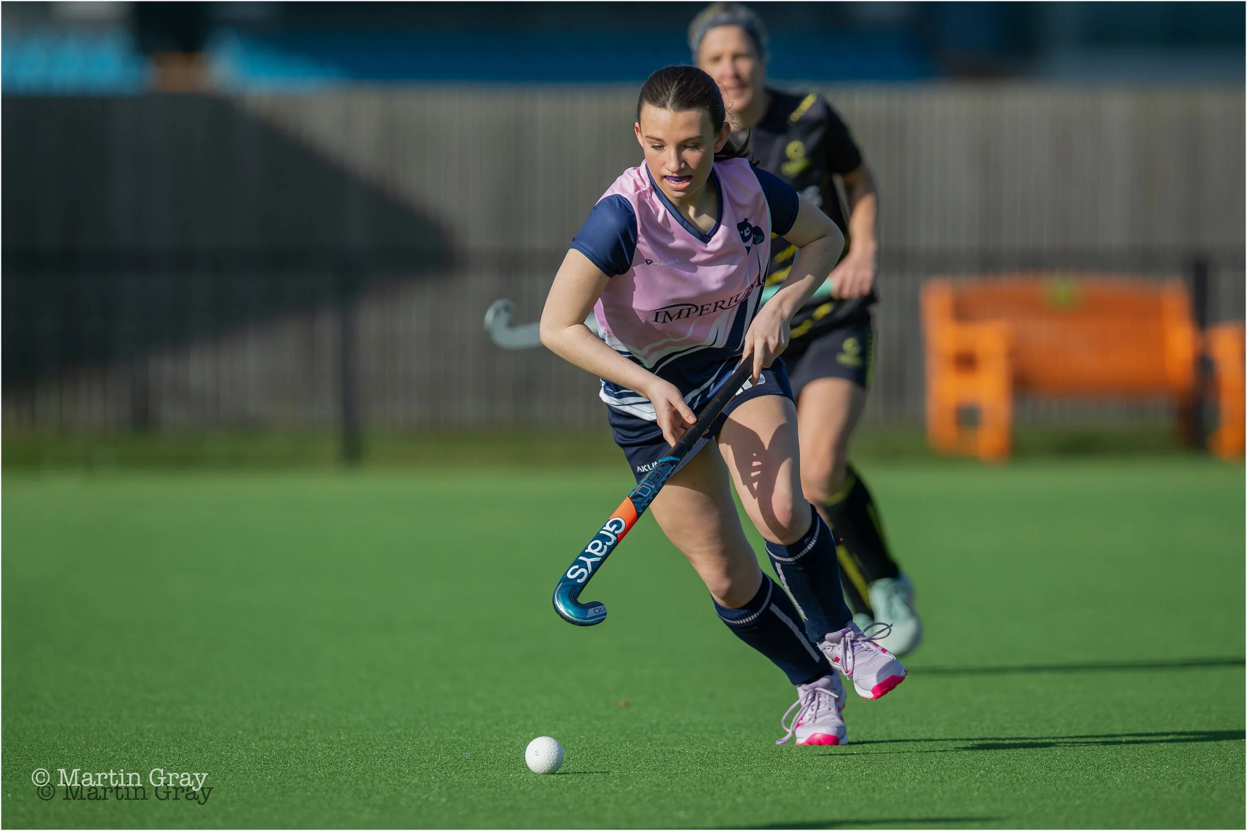 Gracie Guille brings the ball forward-4116.jpg