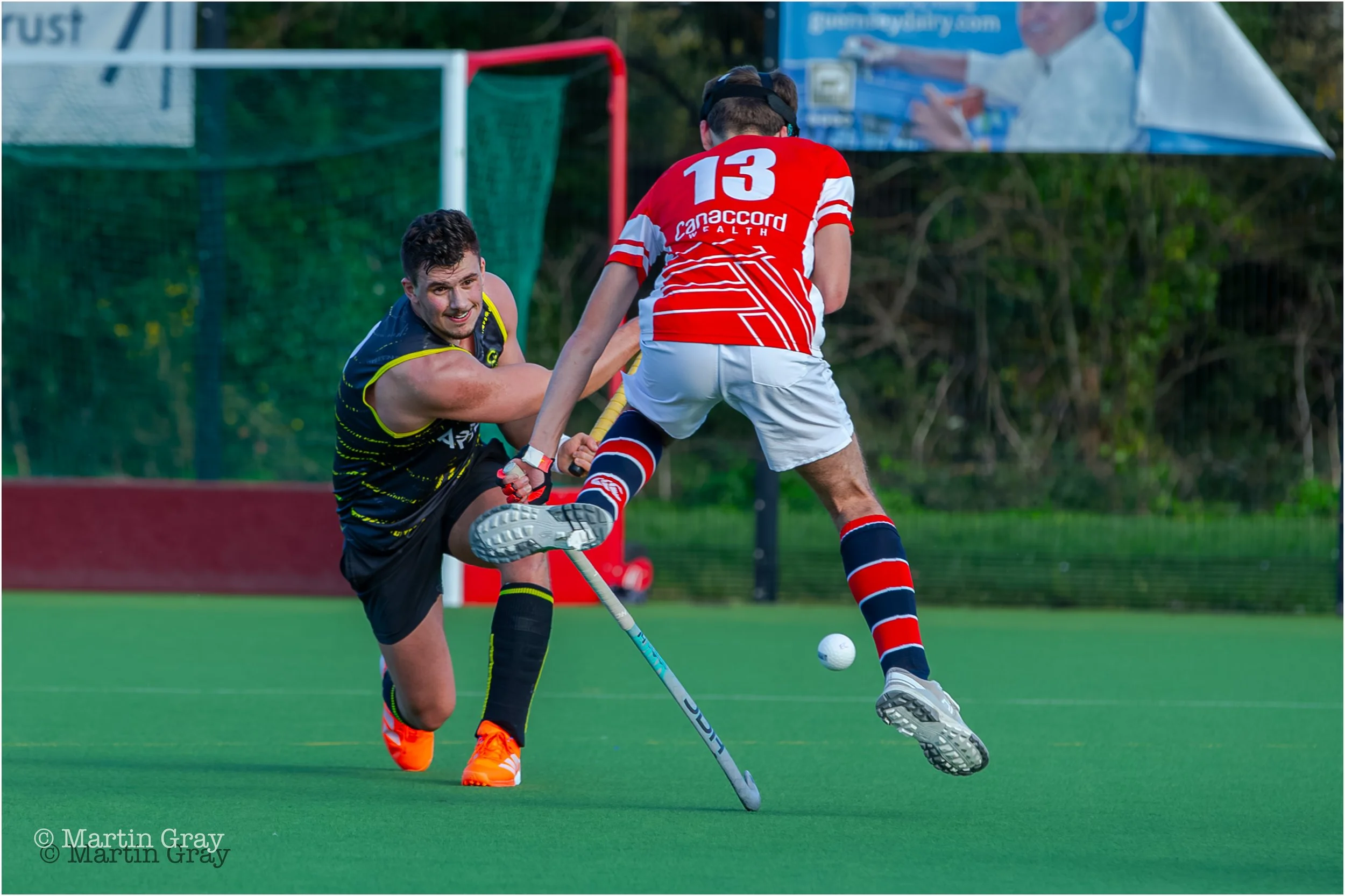 Will Mansell and a airborne Alex Le Tocq-9922.jpg