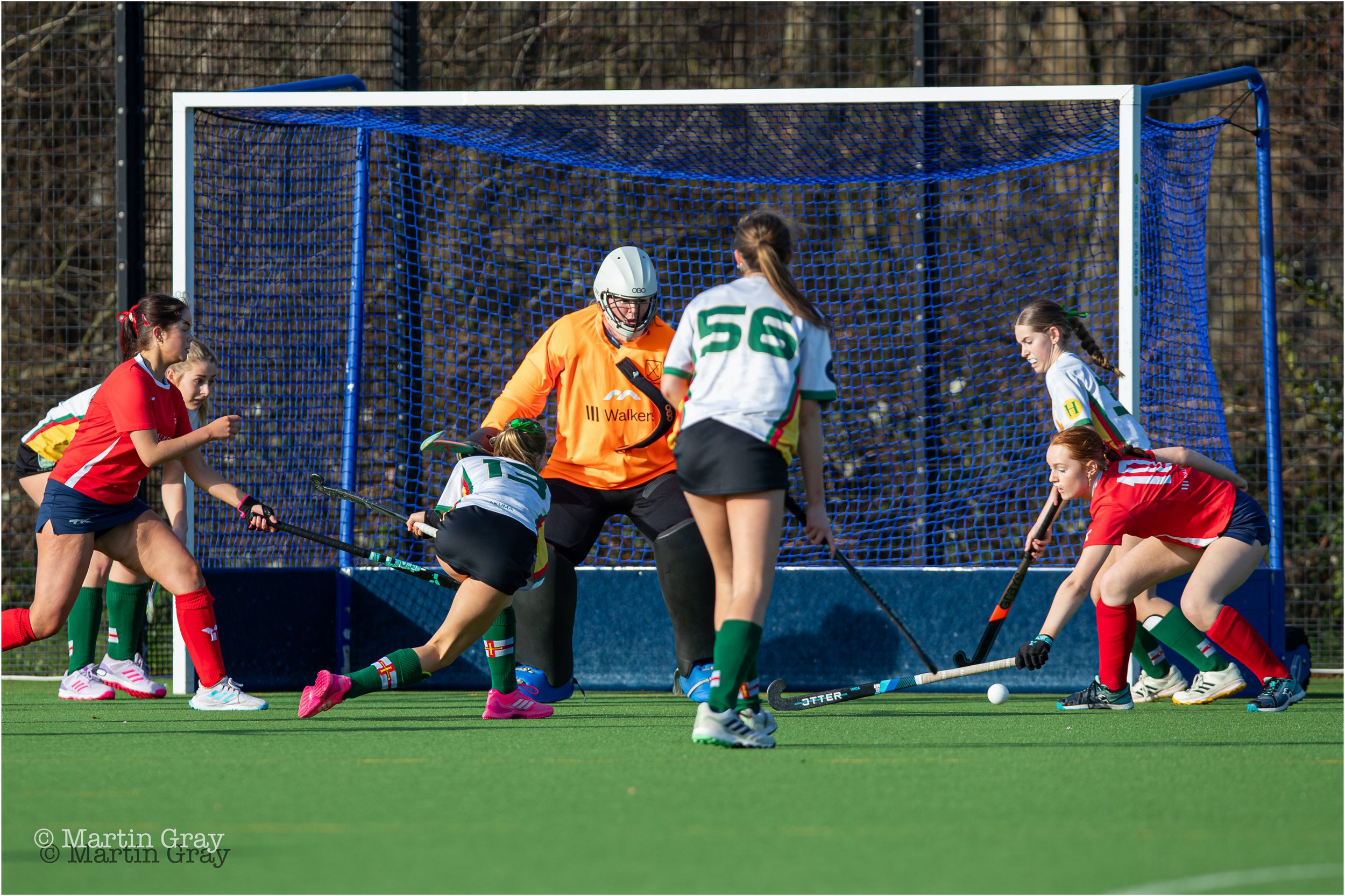 Claudia Bailey shoots at goal-8689.jpg