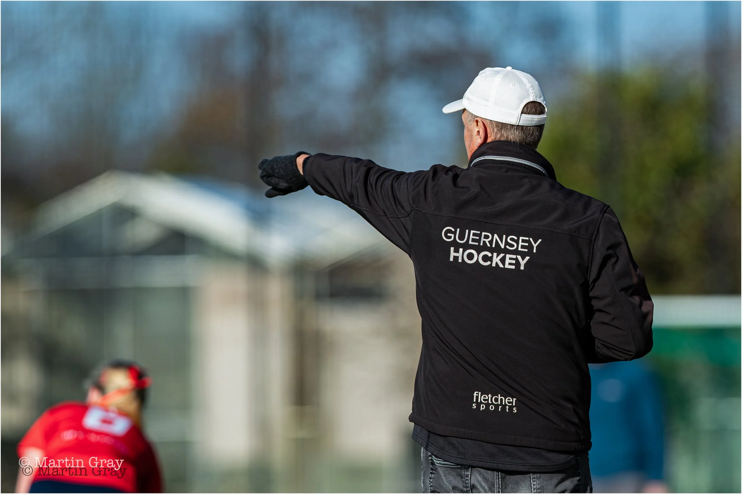 Coach Danielle Griggs gives instruction-8476.jpg